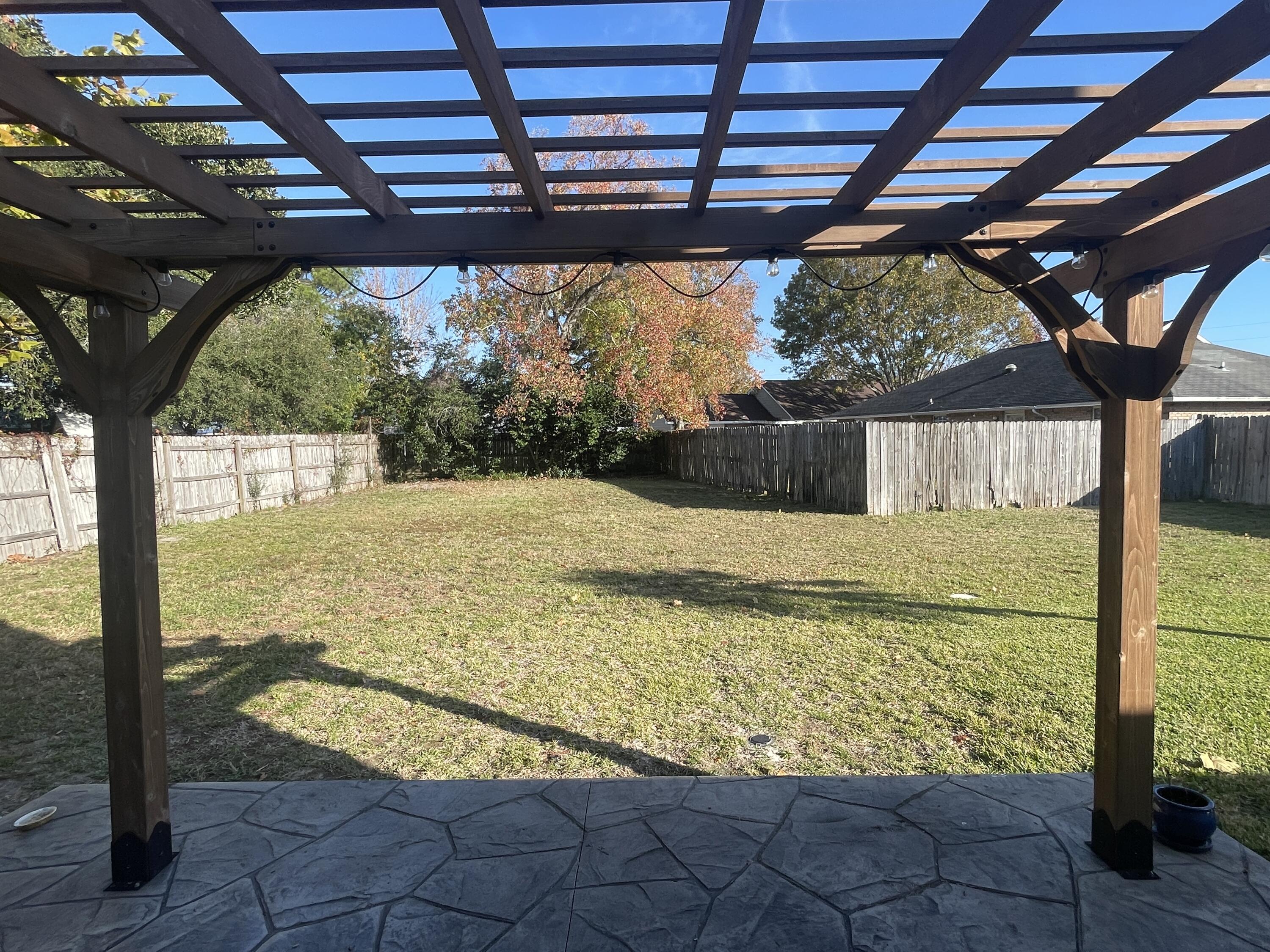 GULF MANOR S/D - Residential Lease
