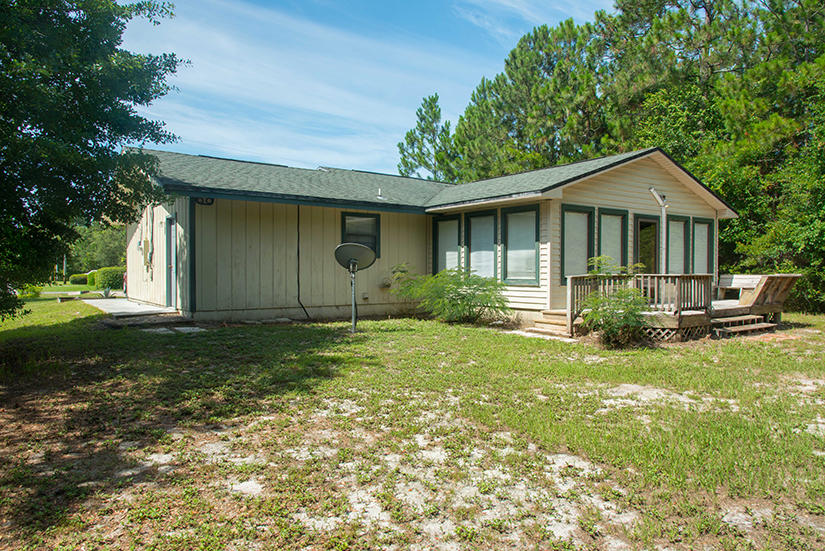 WYNNEHAVEN BEACH ESTATES - Residential Lease