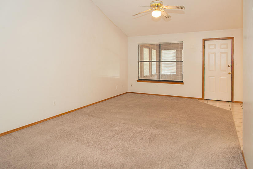 WYNNEHAVEN BEACH ESTATES - Residential Lease
