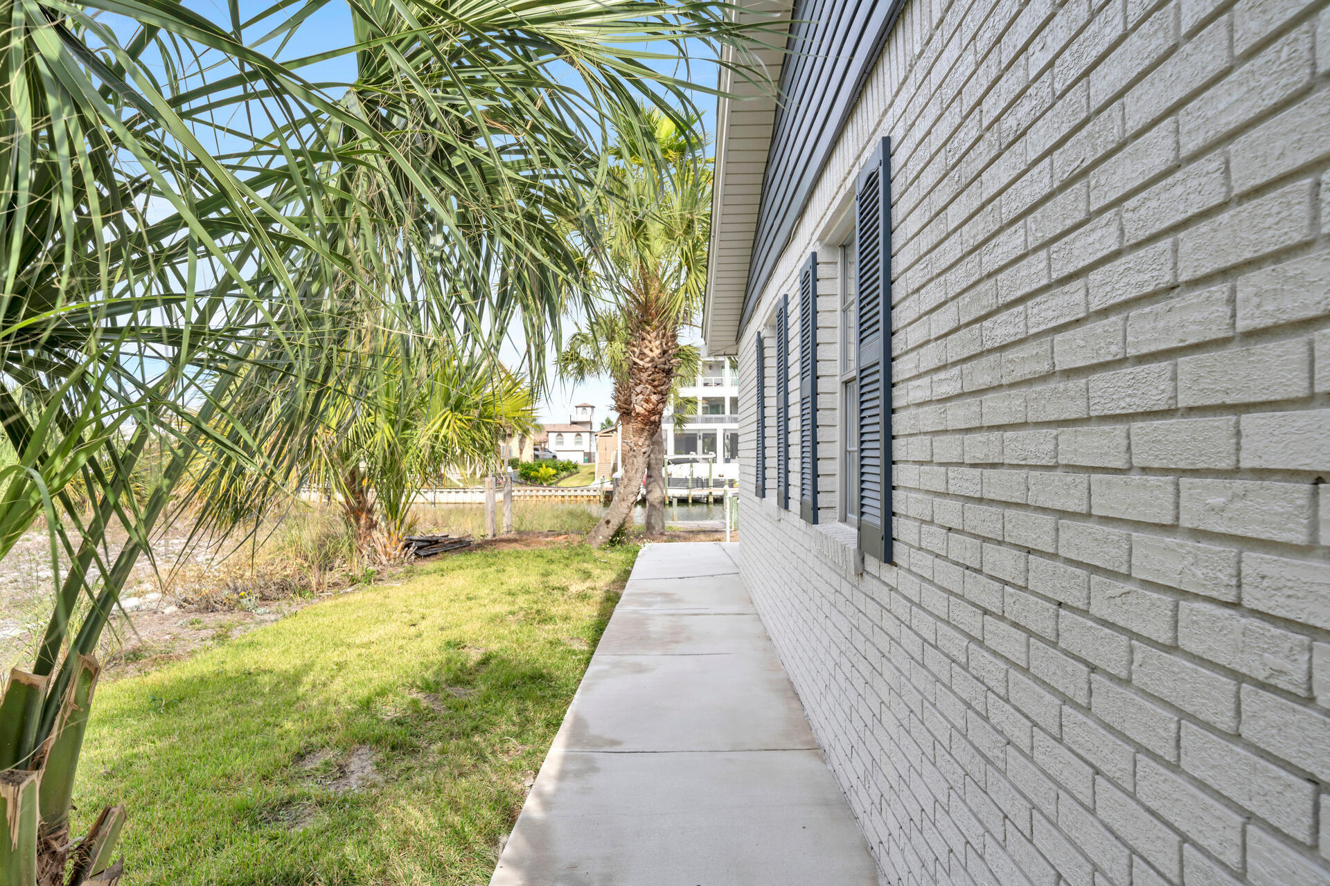 HOLIDAY ISLE - Residential