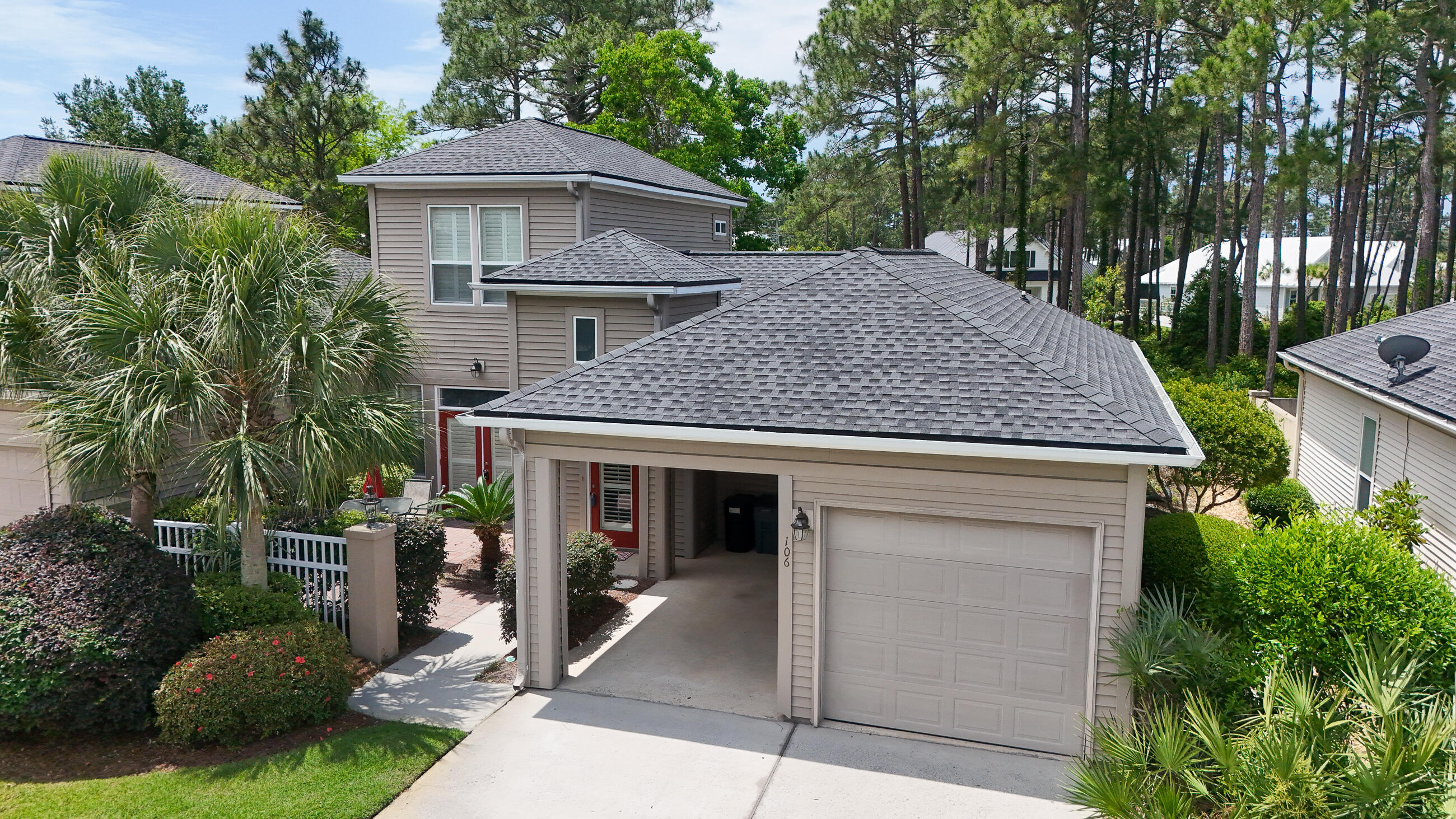 COURTYARDS OF SANTA ROSA BEACH - Residential