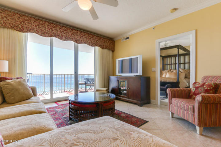 EMERALD ISLE - Residential