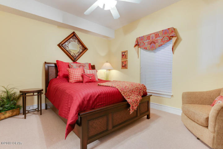 EMERALD ISLE - Residential