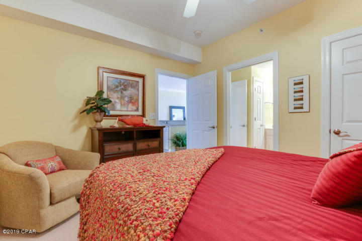 EMERALD ISLE - Residential