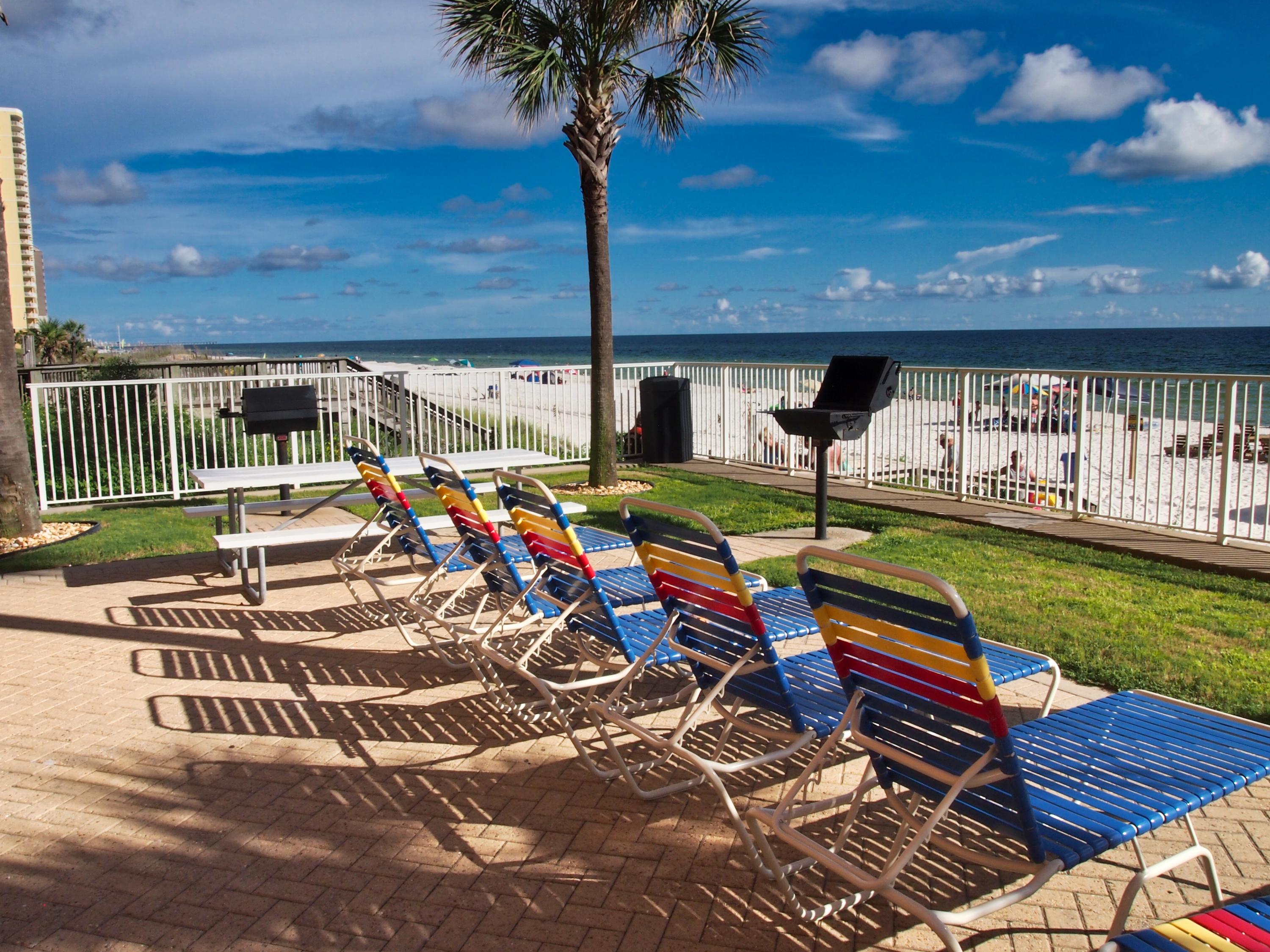 TROPIC WINDS - Residential