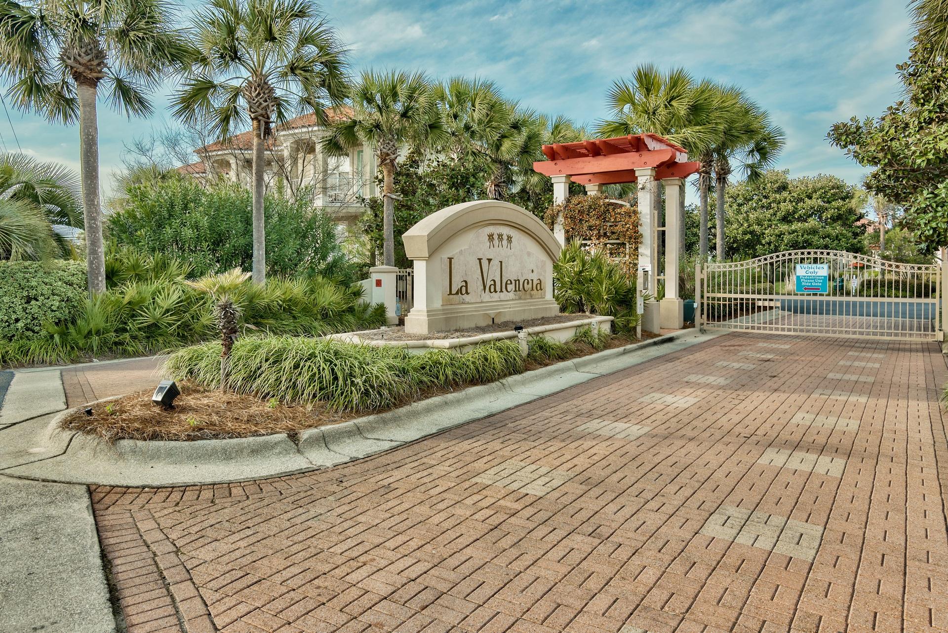 LA VALENCIA BEACH RESORT - Residential