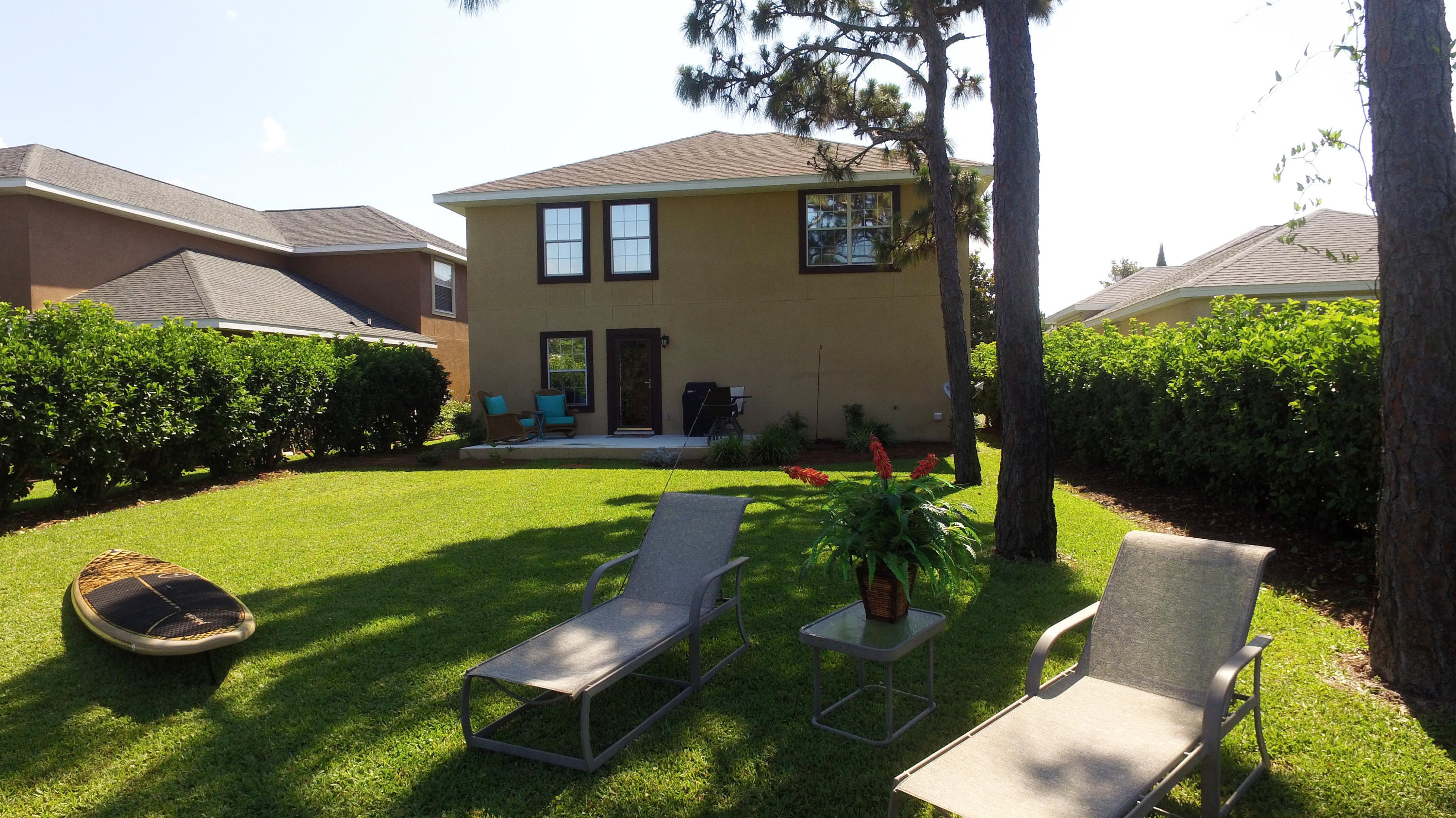 EMERALD LAKES PH 1 - Residential