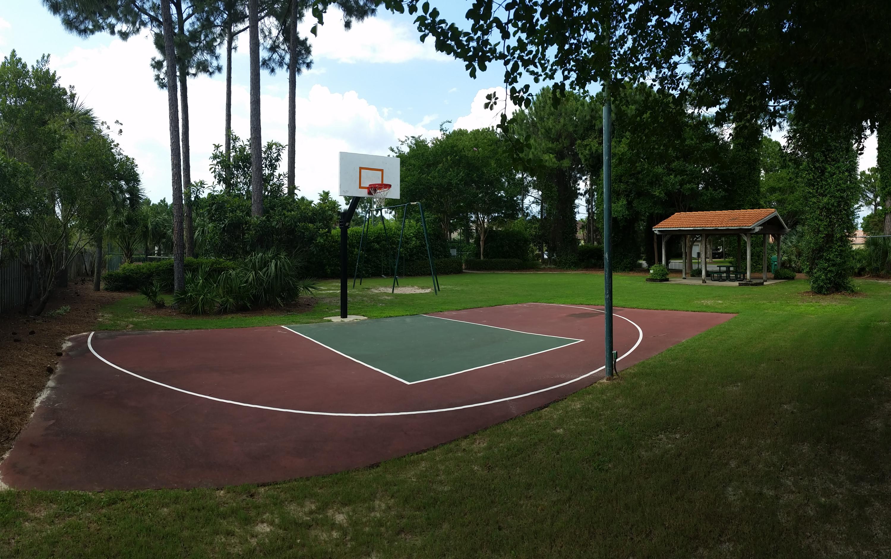 EMERALD LAKES PH 1 - Residential