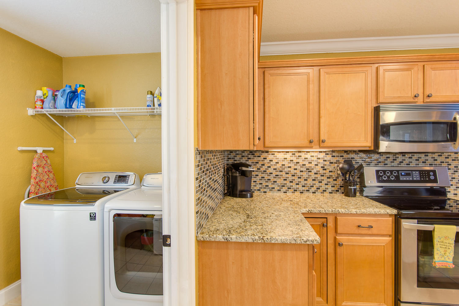 EMERALD LAKES PH 1 - Residential