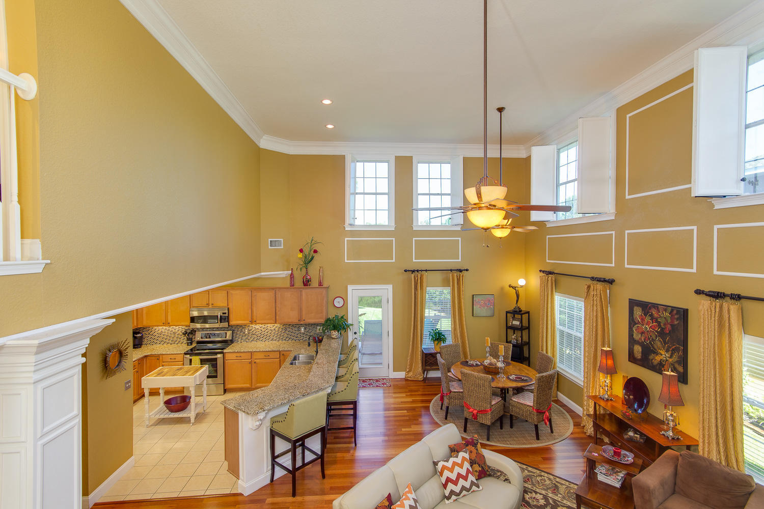 EMERALD LAKES PH 1 - Residential