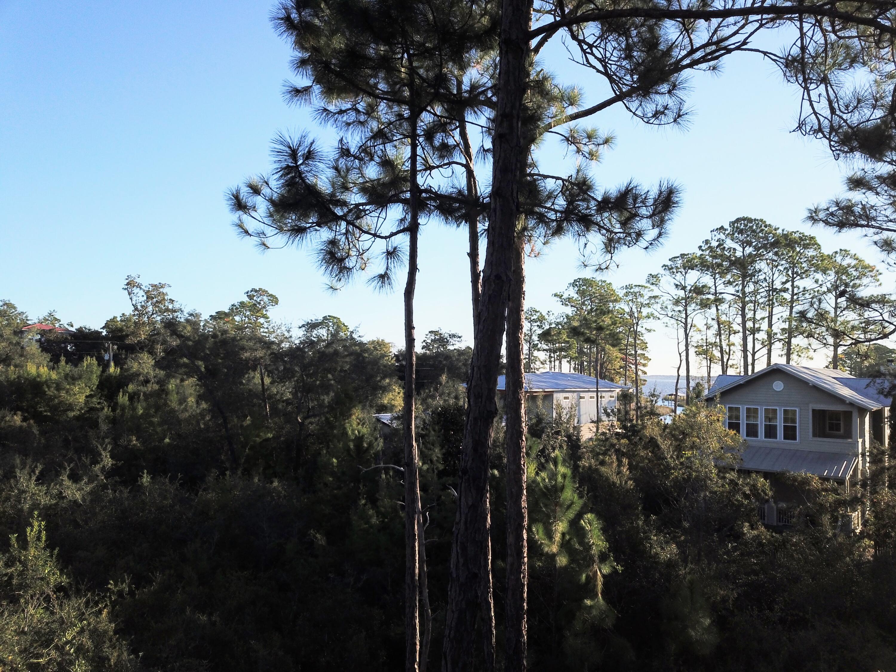 MAGNOLIA BEACH - Land