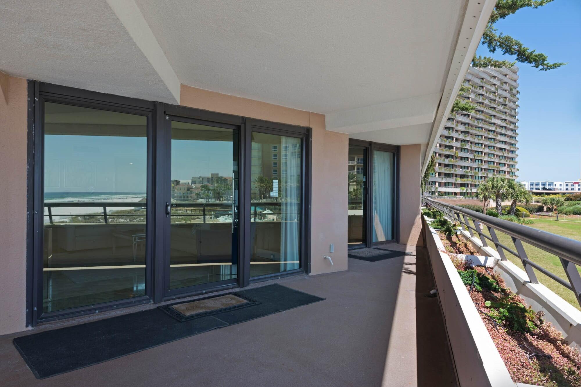 EDGEWATER BEACH CONDO PH 1 - Residential
