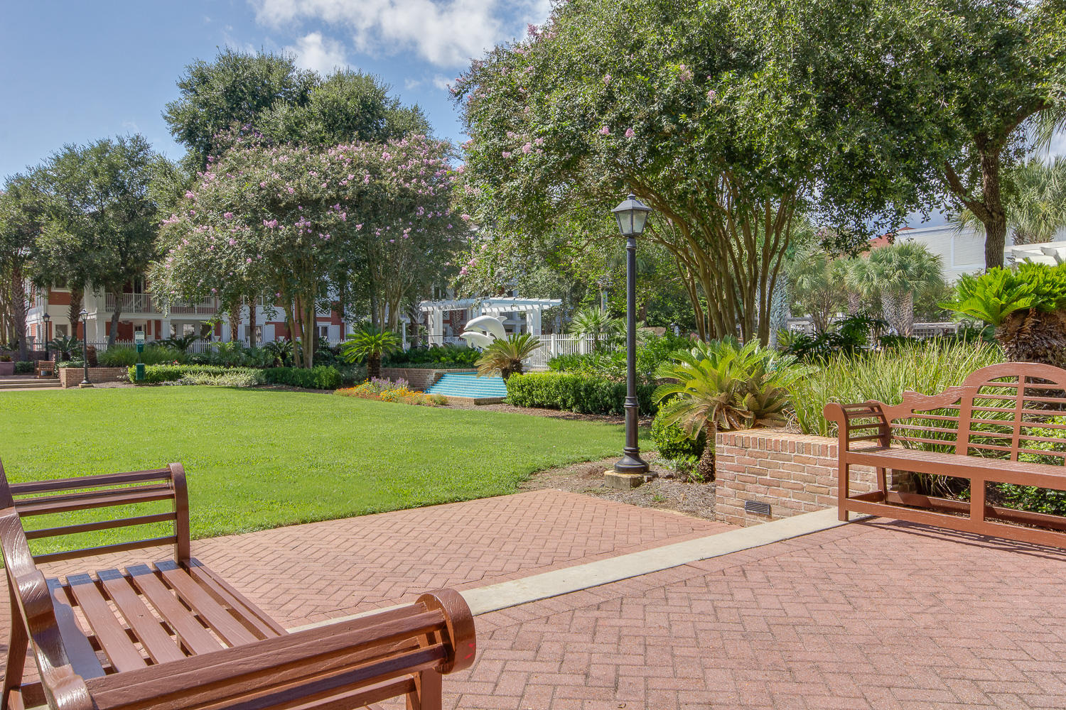 MARKET STREET INN - Residential