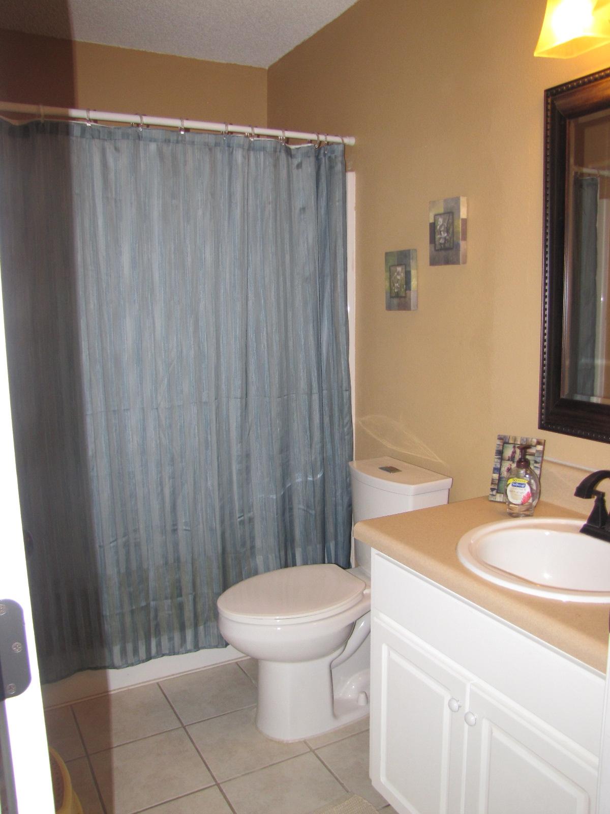 SILVER OAKS PH 2 - Residential Lease