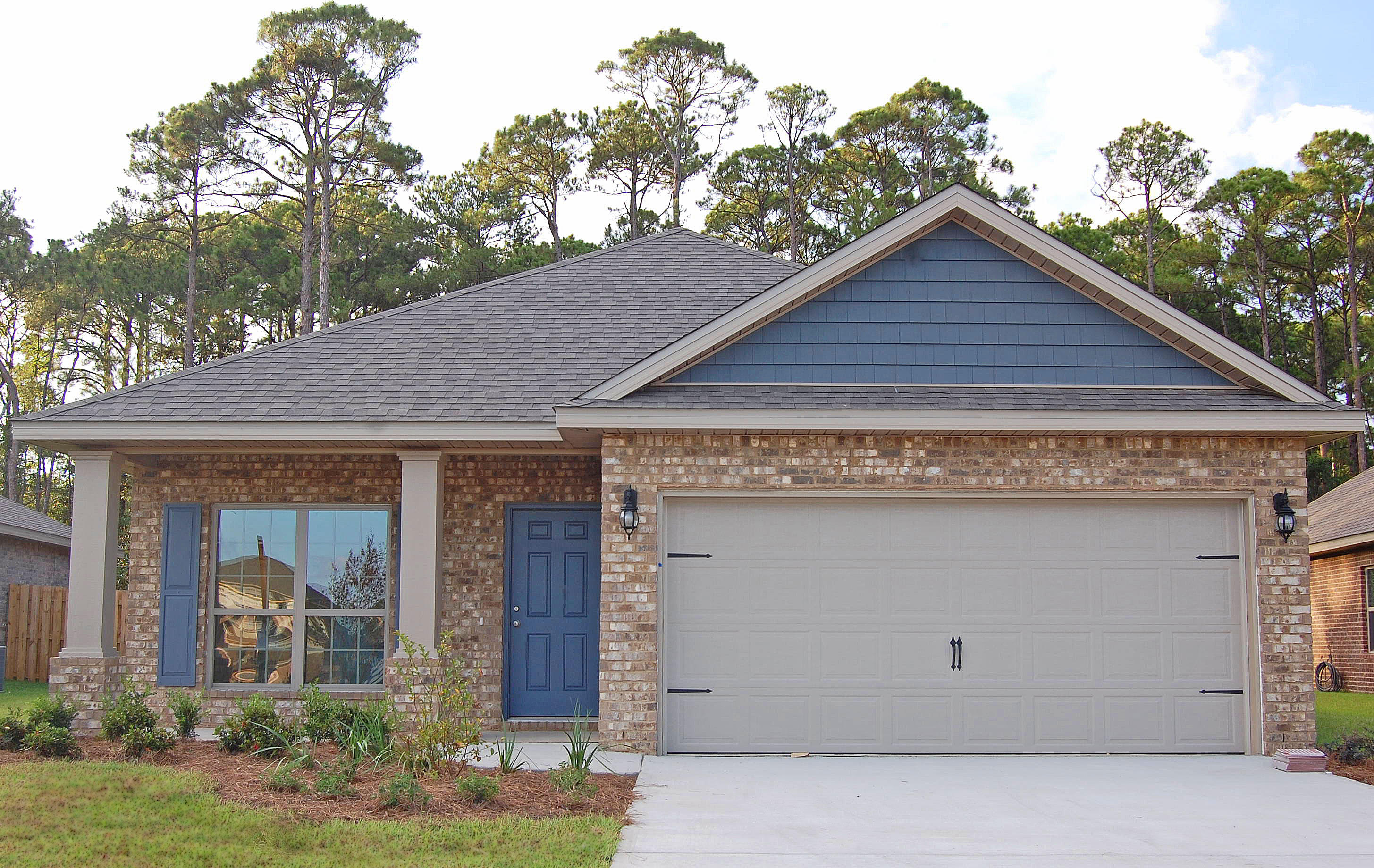 DRIFTWOOD ESTATES - Residential Lease