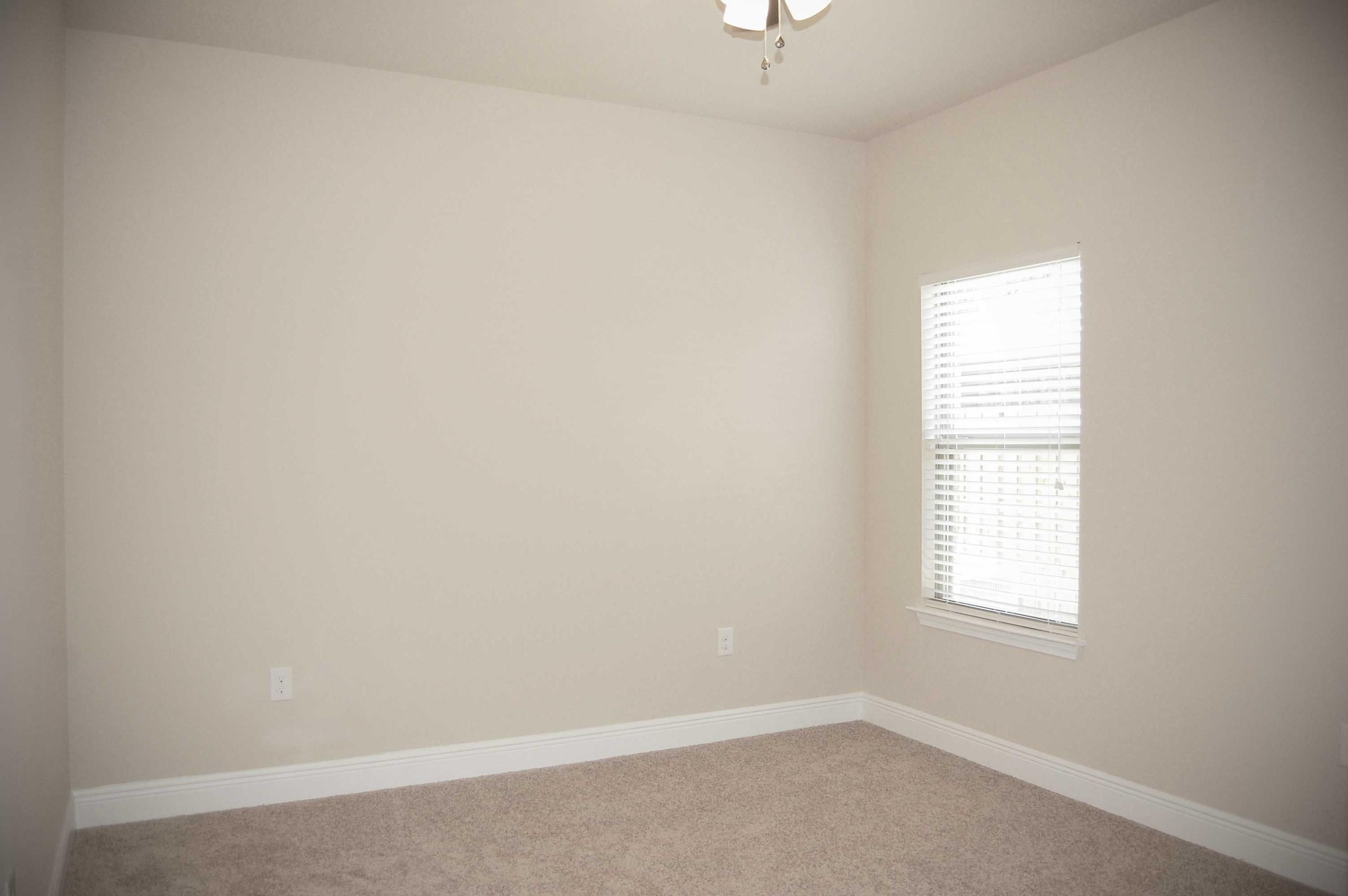 DRIFTWOOD ESTATES - Residential Lease