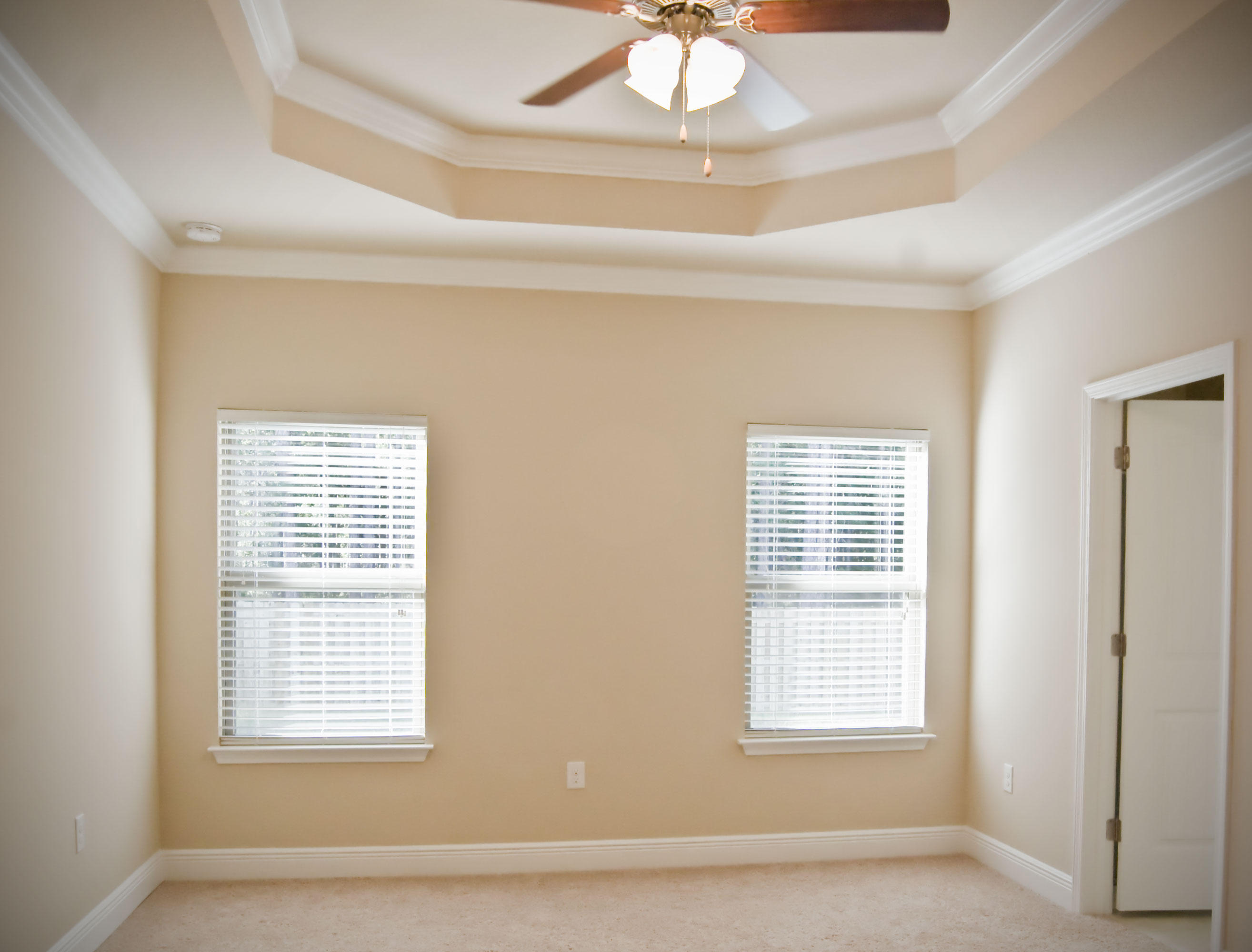 DRIFTWOOD ESTATES - Residential Lease