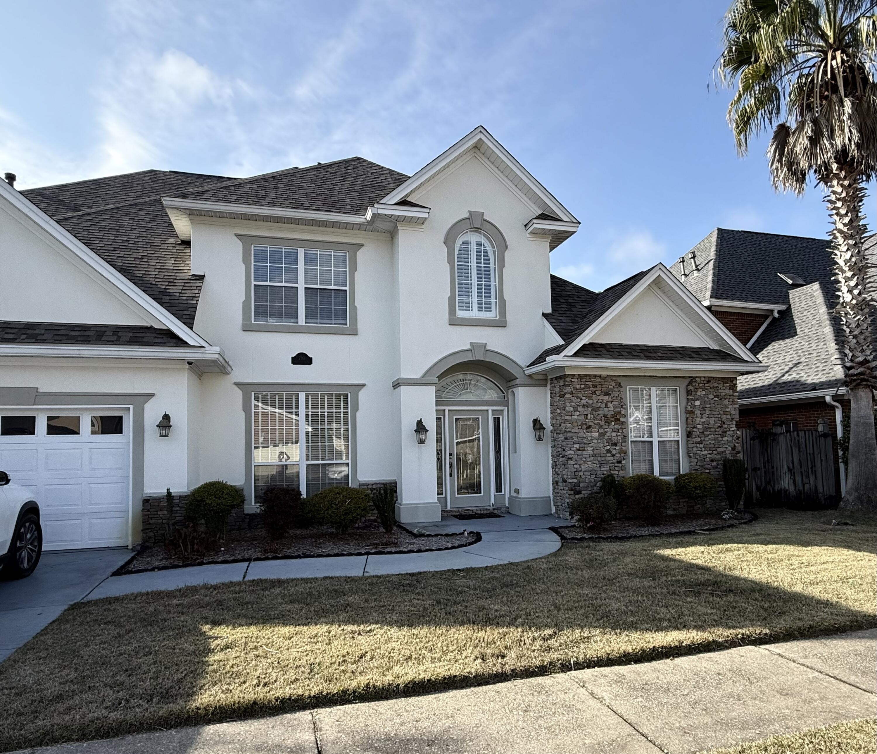 BRIDGEPORT COLONY - Residential Lease