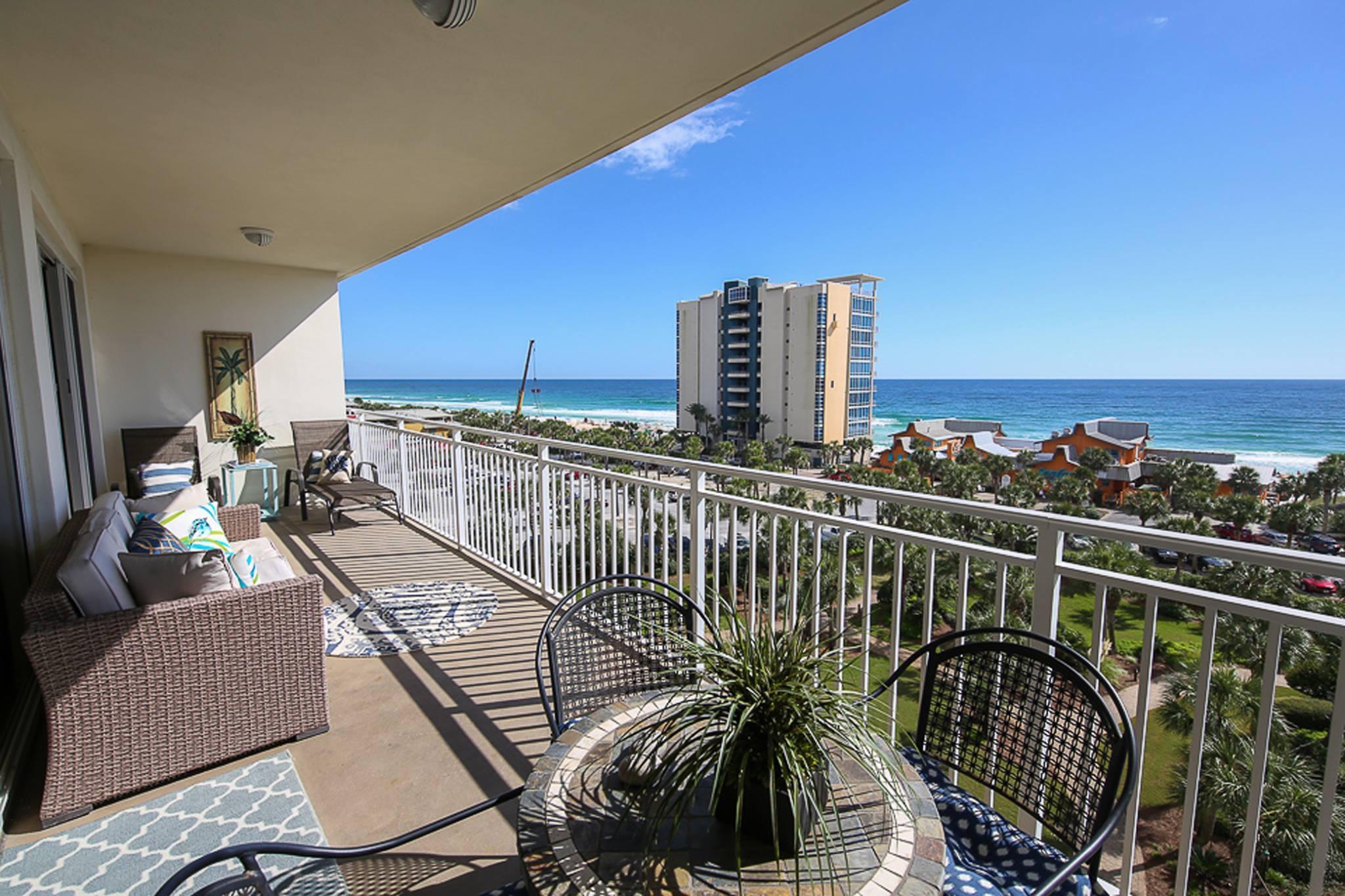 STERLING SHORES - Residential