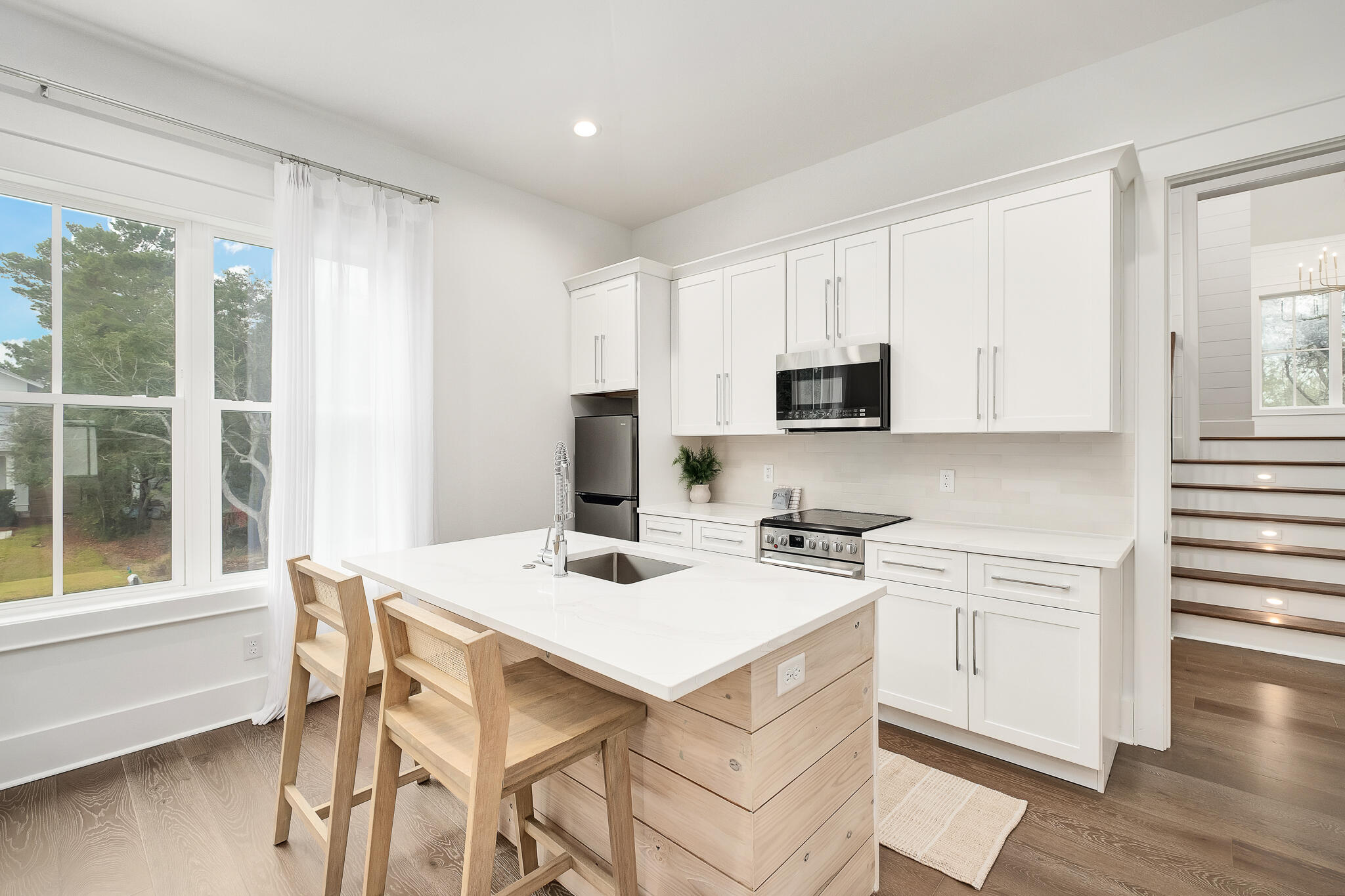 EASTERN LAKE S/D - Residential