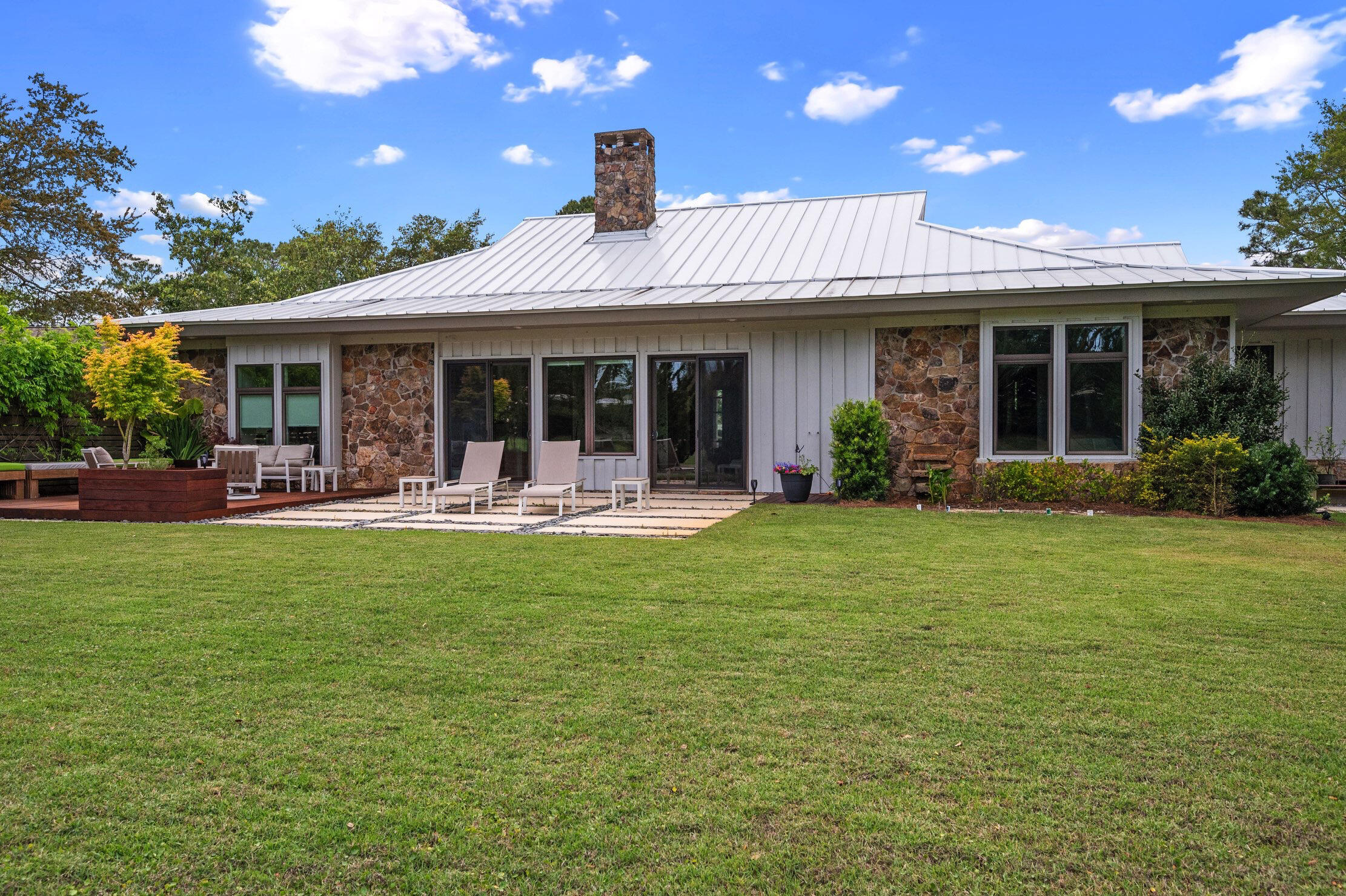 GOLF VIEW - Residential
