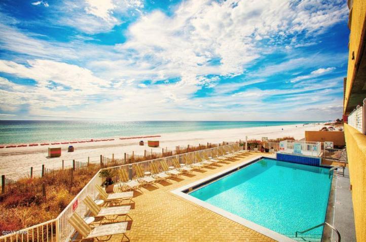 EMERALD ISLE - Residential