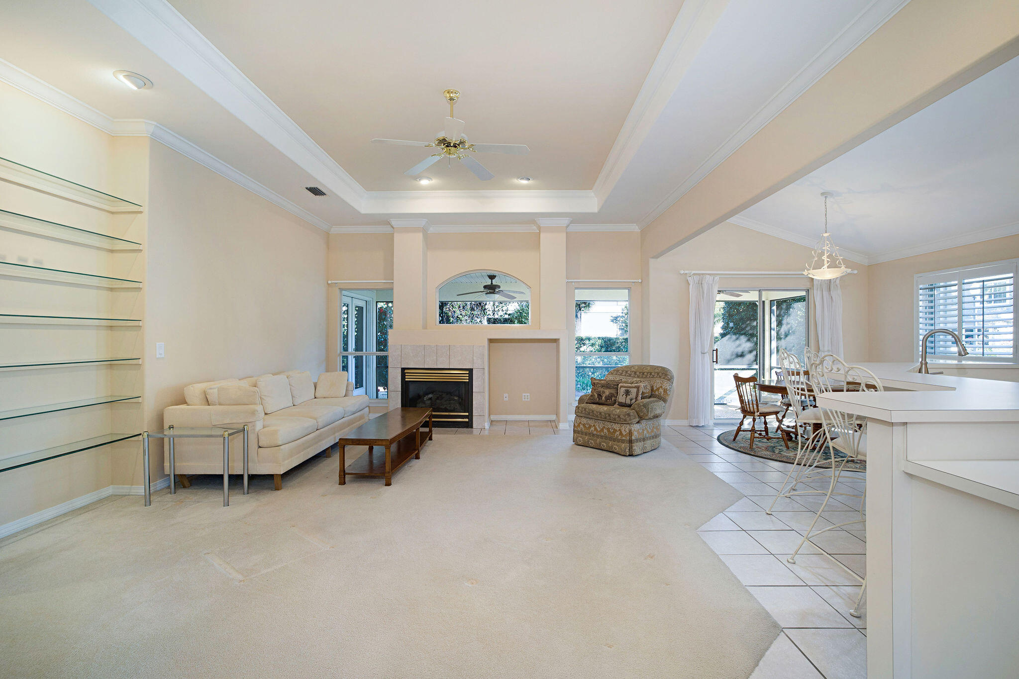 EMERALD LAKES PH 1 - Residential