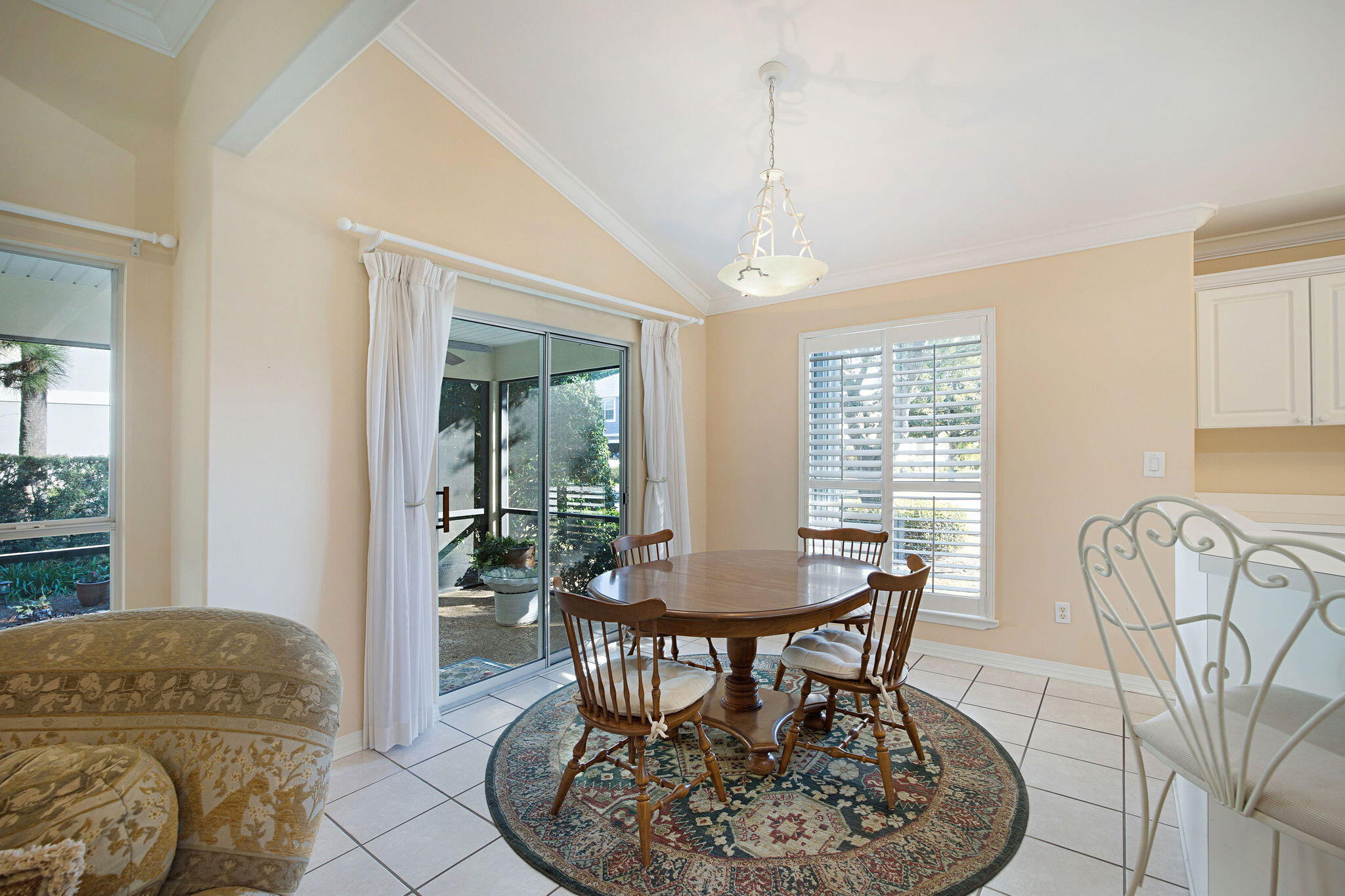 EMERALD LAKES PH 1 - Residential