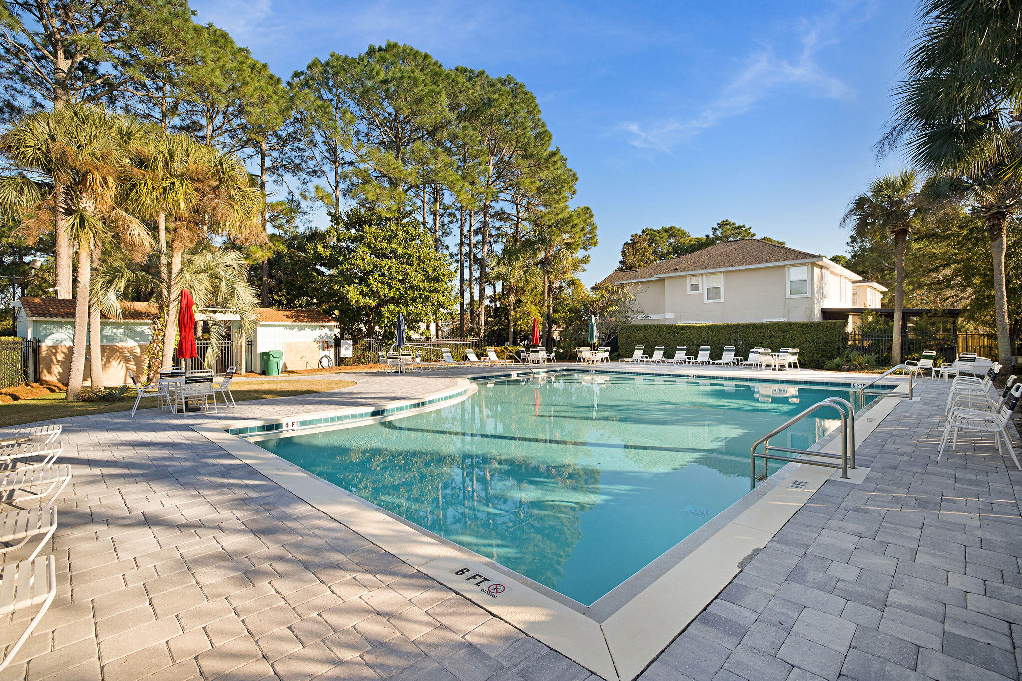 EMERALD LAKES PH 1 - Residential