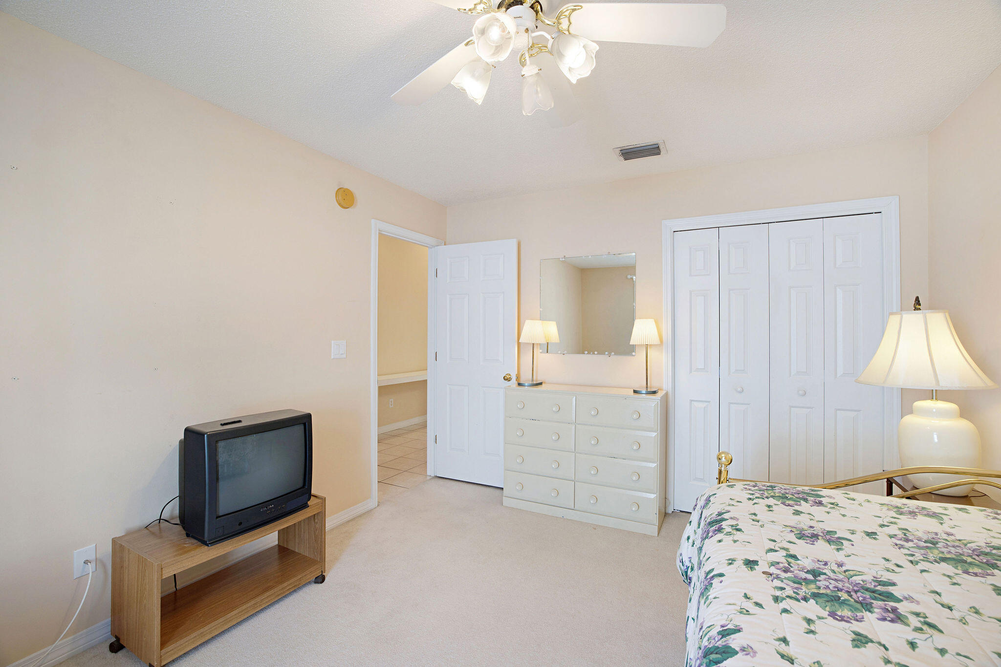 EMERALD LAKES PH 1 - Residential