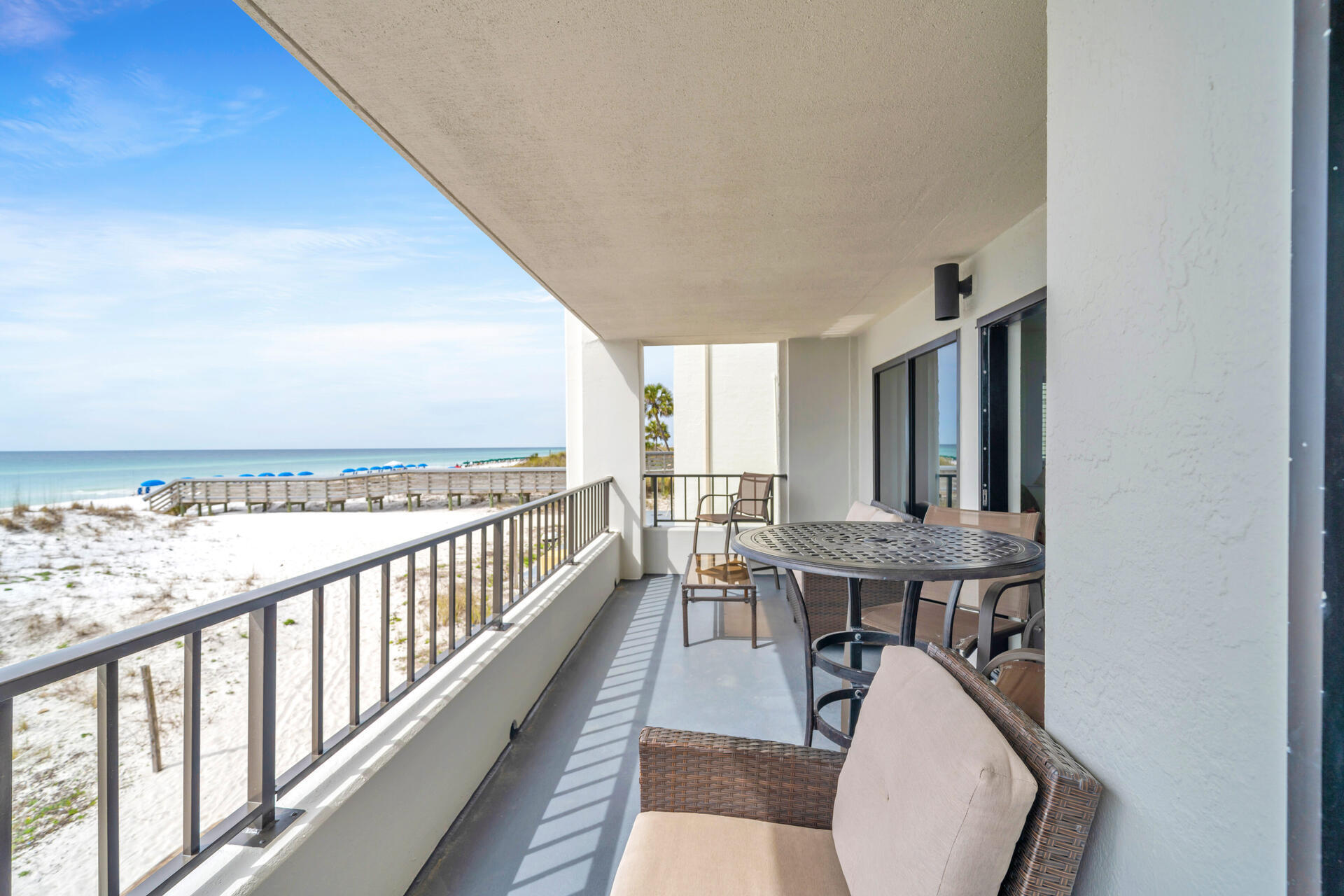 SURF DWELLER CONDO - Residential