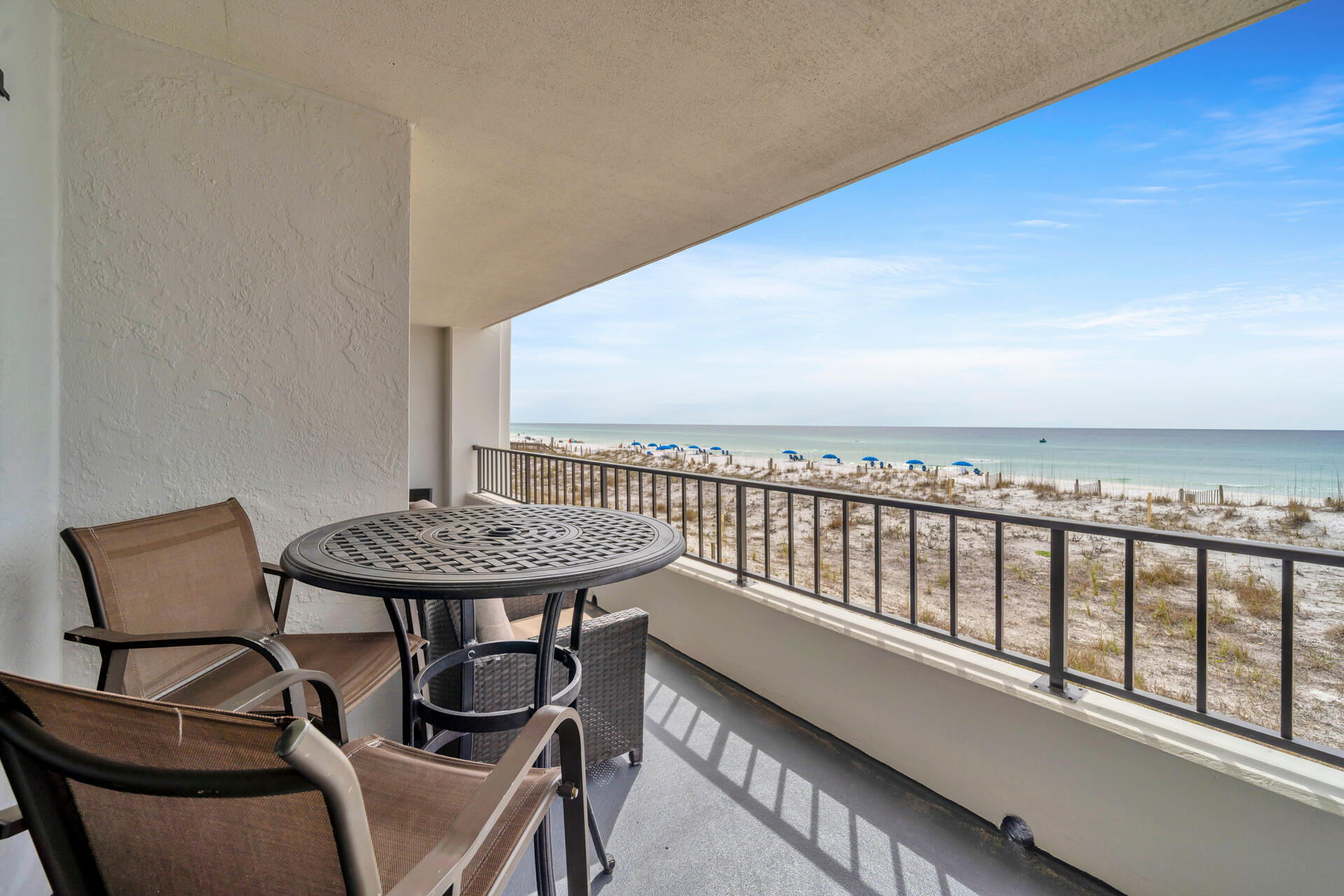 SURF DWELLER CONDO - Residential