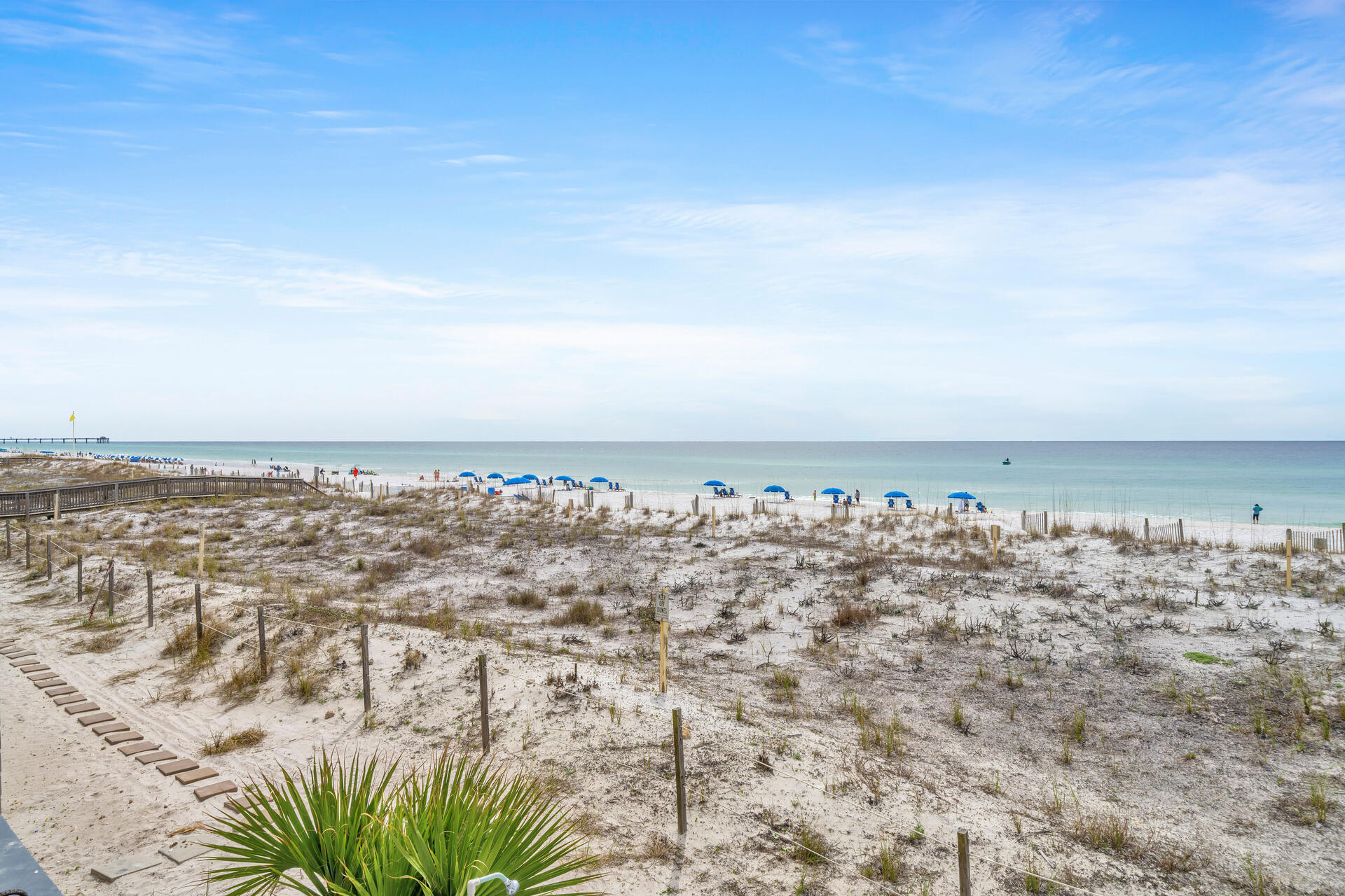 SURF DWELLER CONDO - Residential