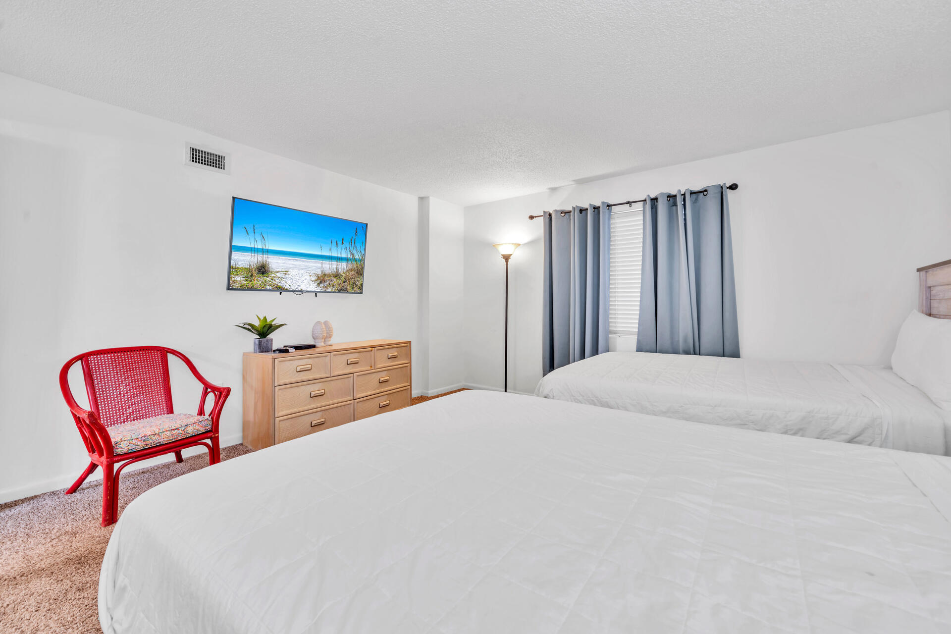 SURF DWELLER CONDO - Residential