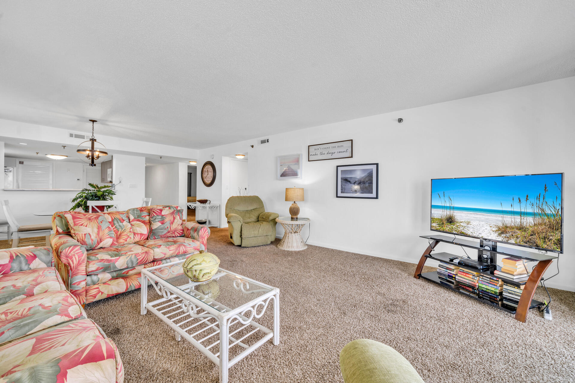 SURF DWELLER CONDO - Residential