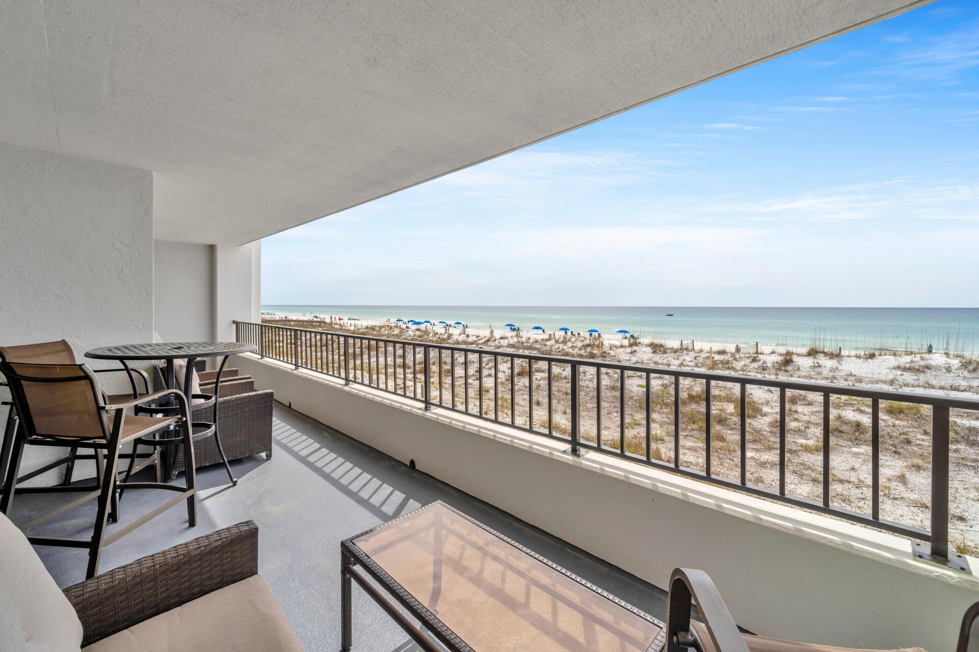 SURF DWELLER CONDO - Residential
