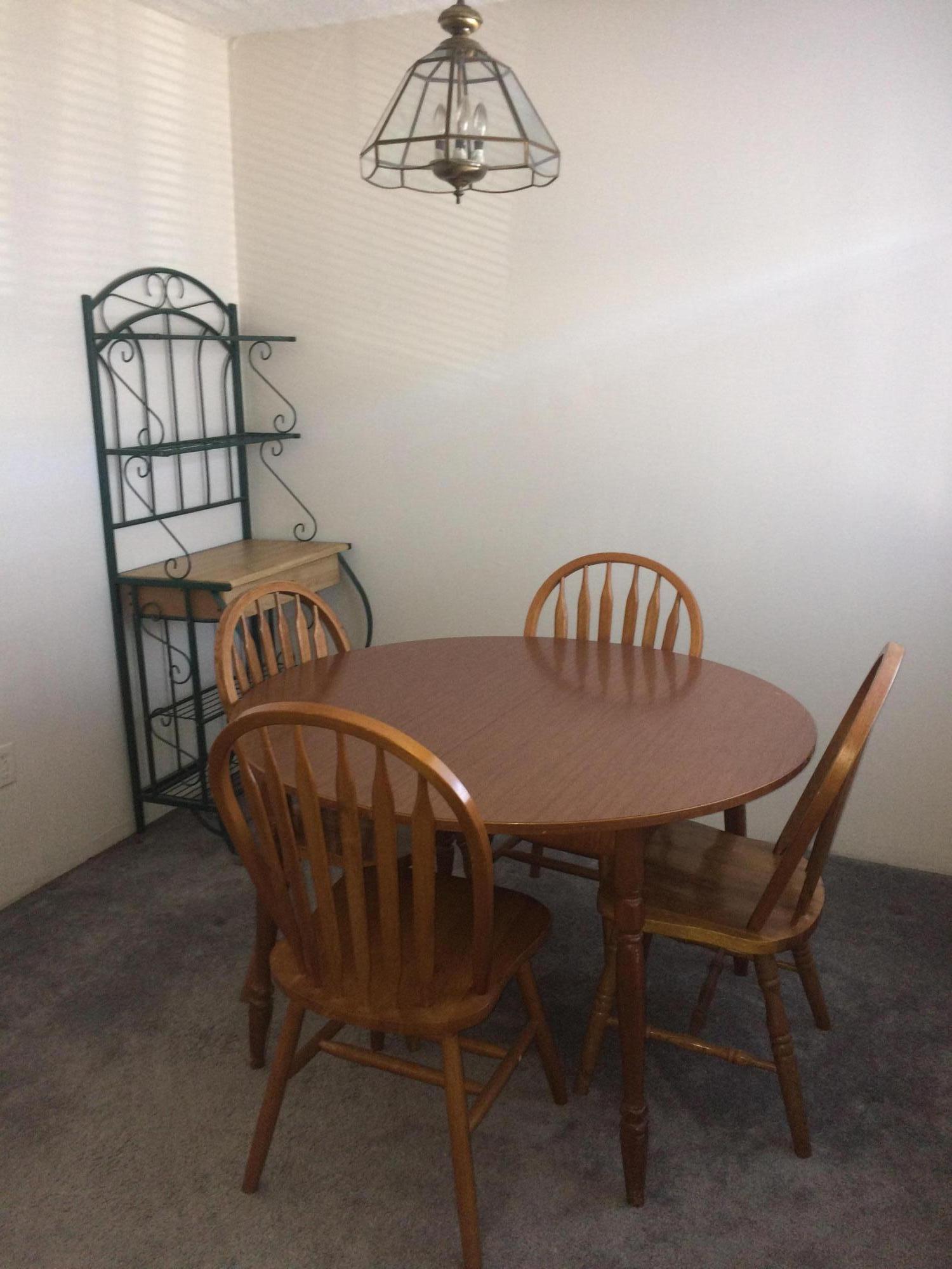 COLLEGE PARK CONDOMINIUMS - Residential Lease