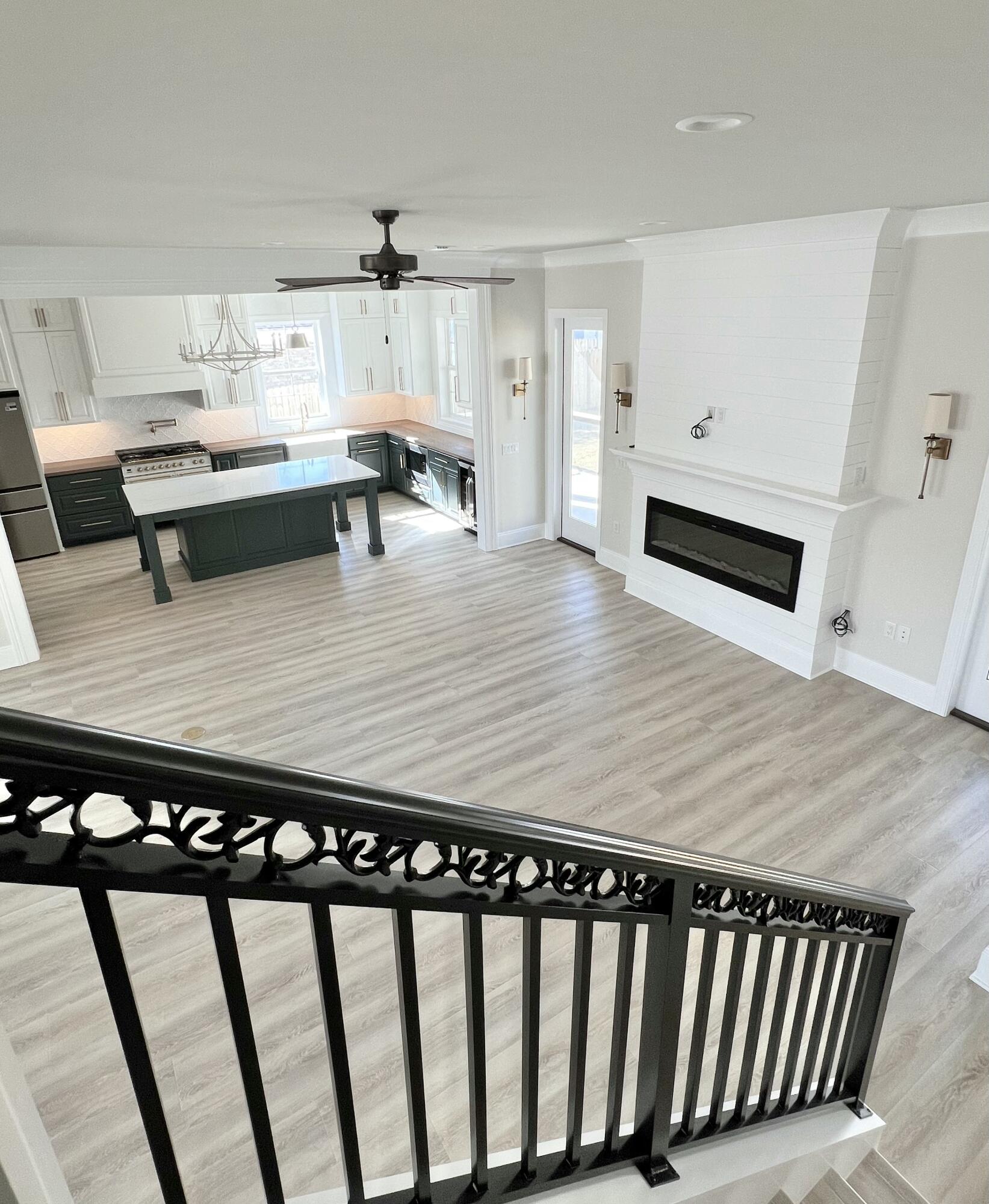 Deer Moss Creek - Residential
