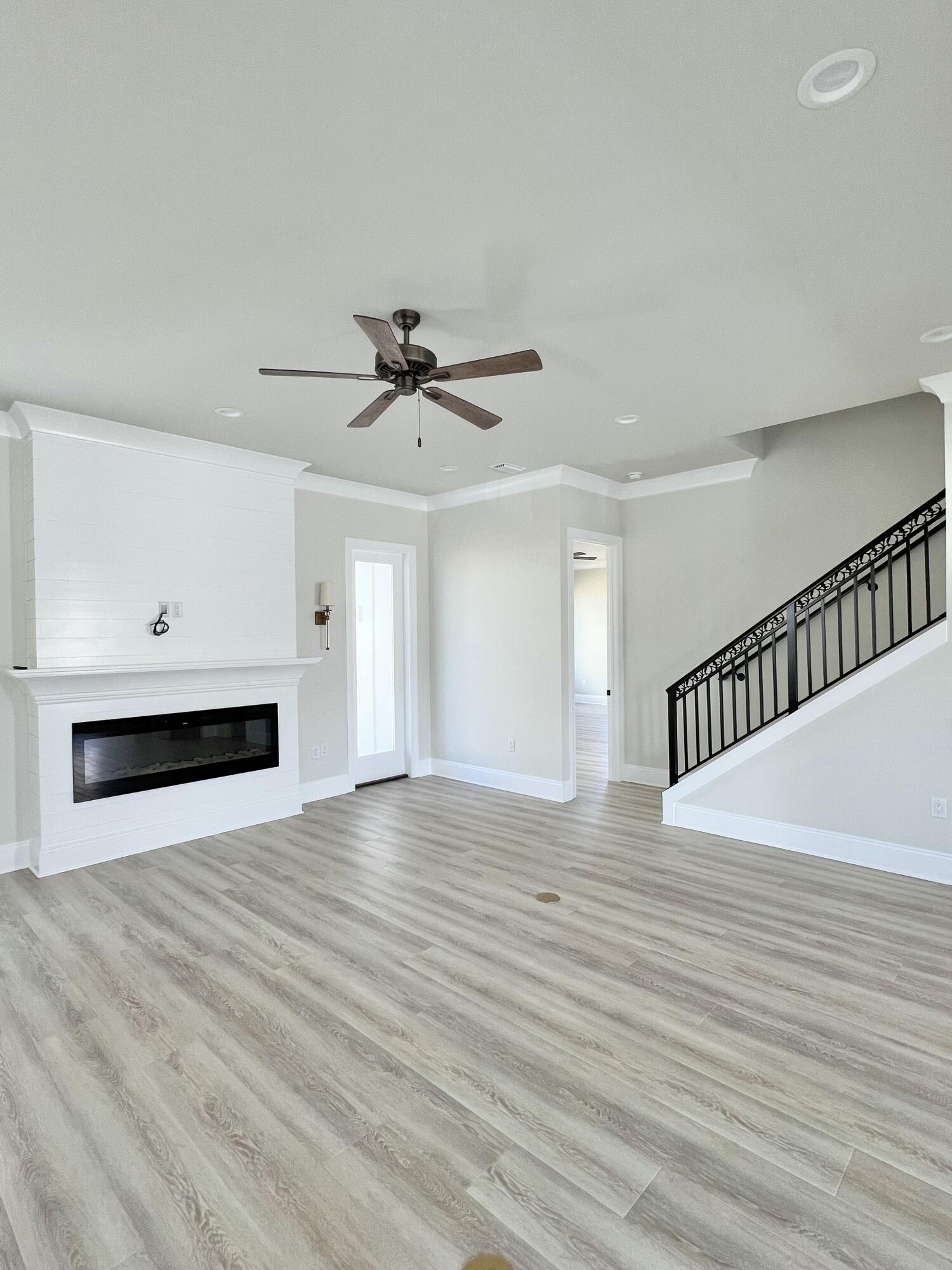 Deer Moss Creek - Residential