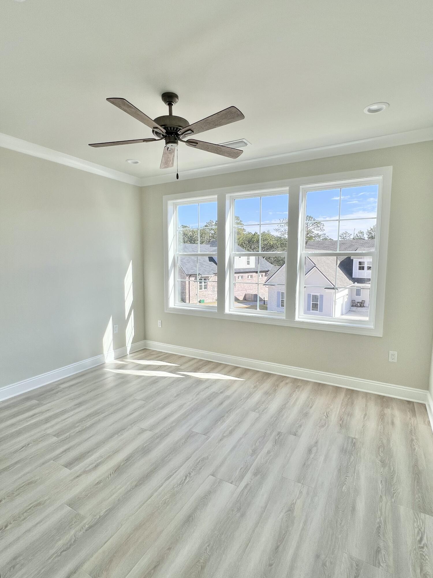 Deer Moss Creek - Residential