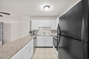 Bay Point Harbour Villas - Residential Lease