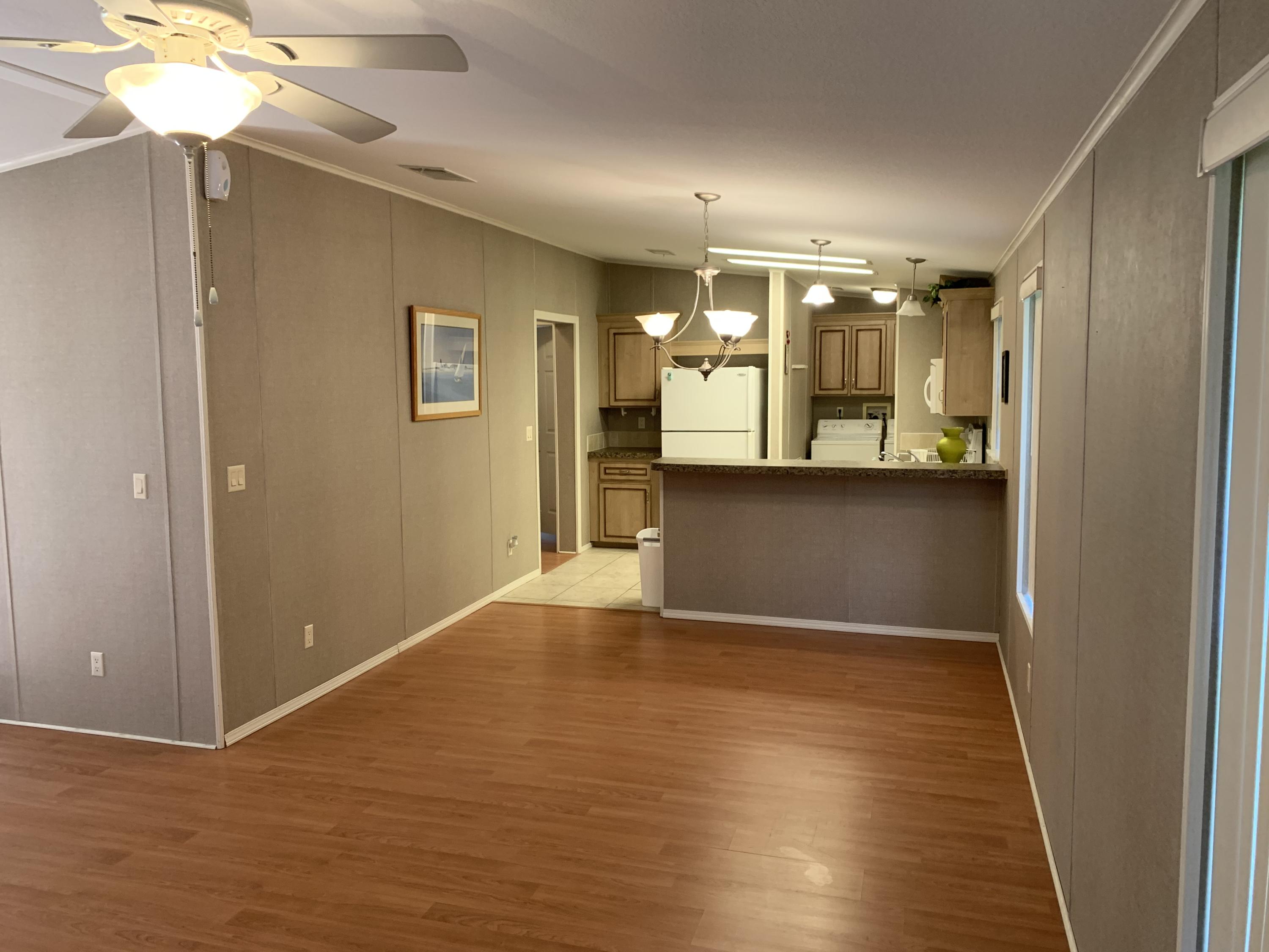METES & BOUNDS - Residential Lease