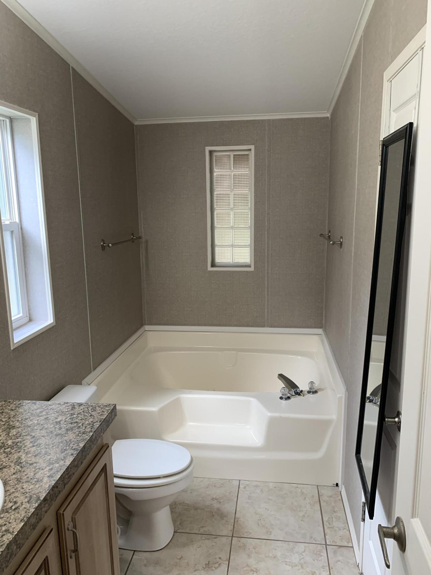 METES & BOUNDS - Residential Lease