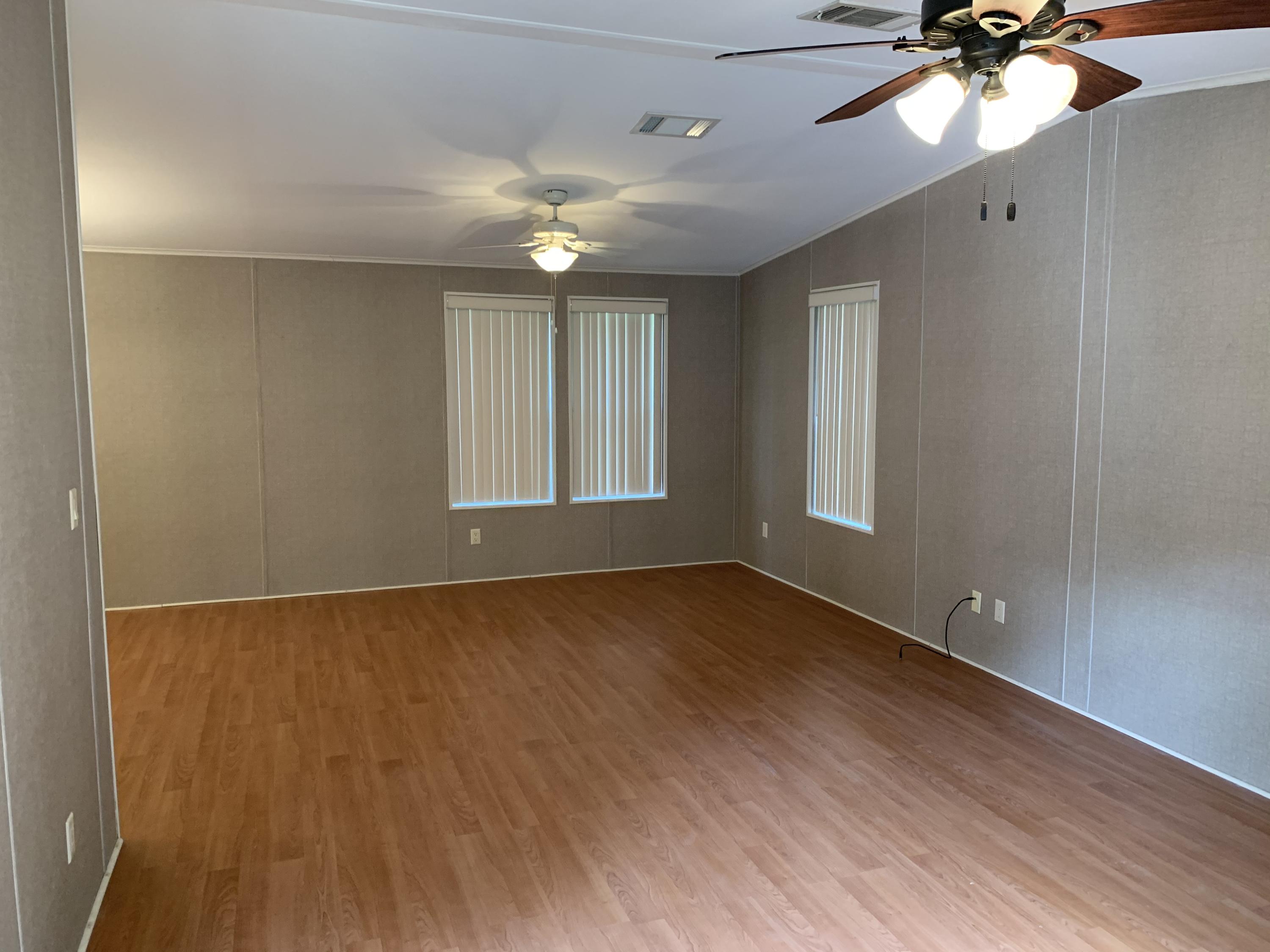 METES & BOUNDS - Residential Lease