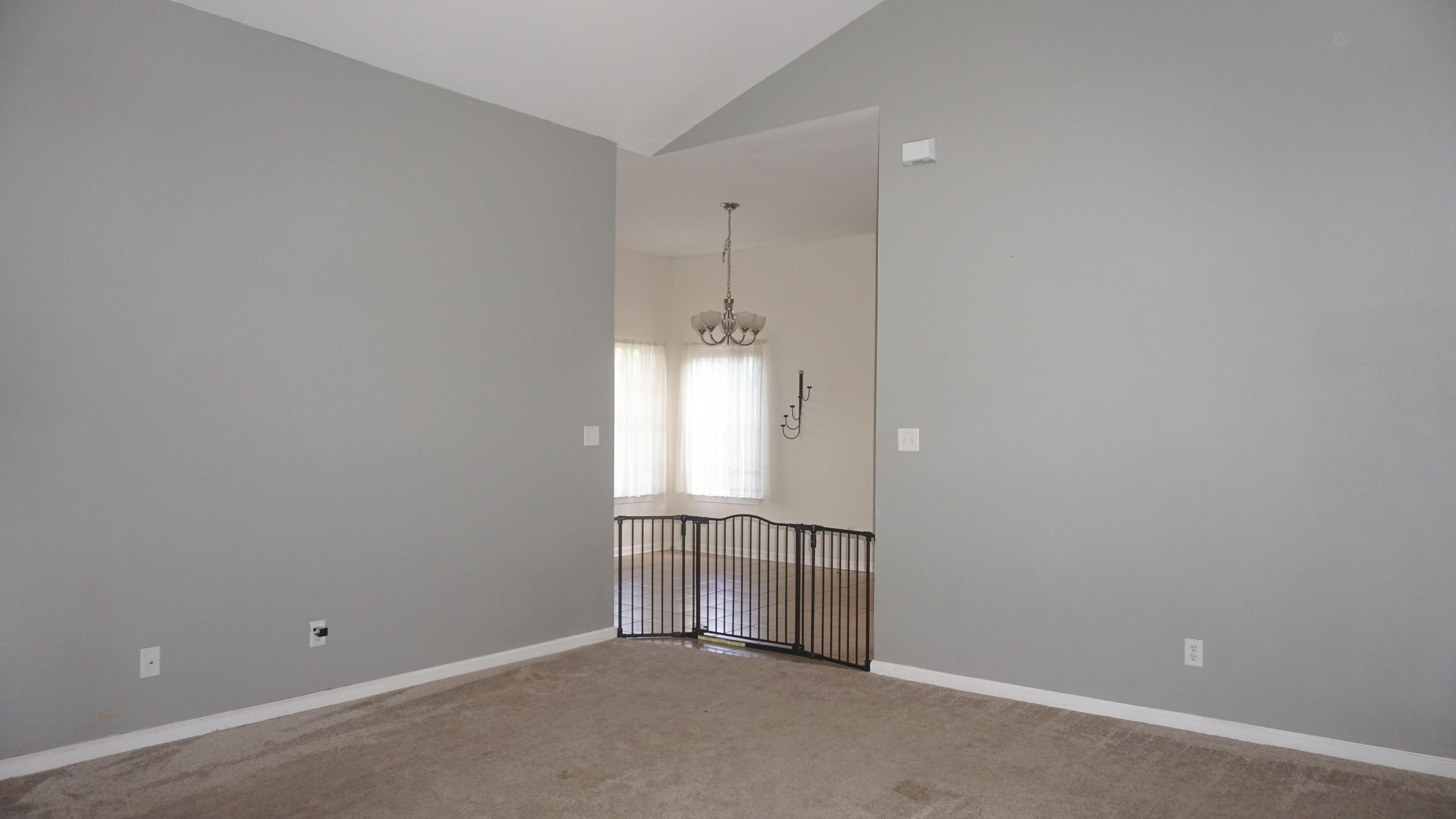 BRANDON OAKS 2ND ADD - Residential Lease