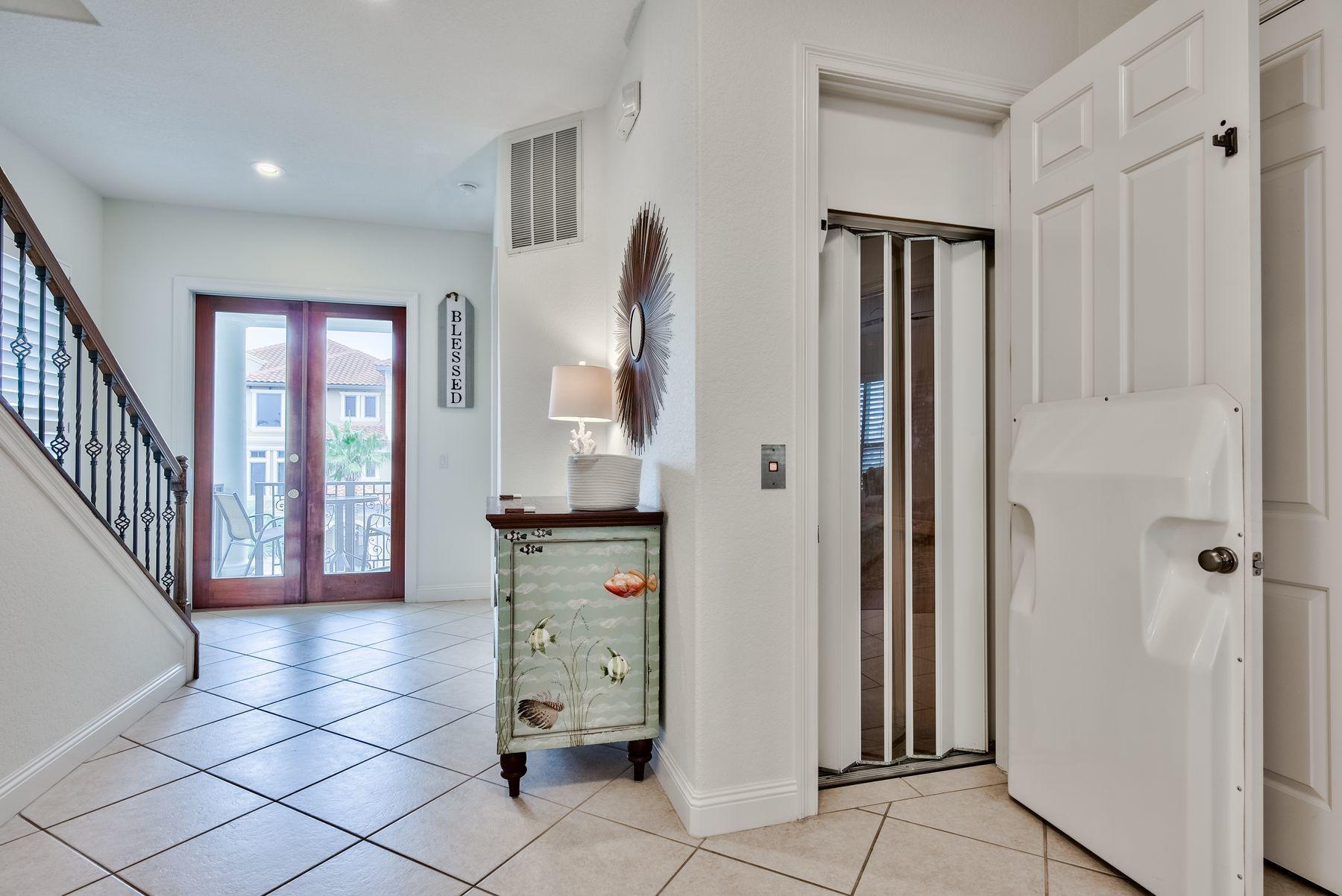 DESTINY BY THE SEA - Residential