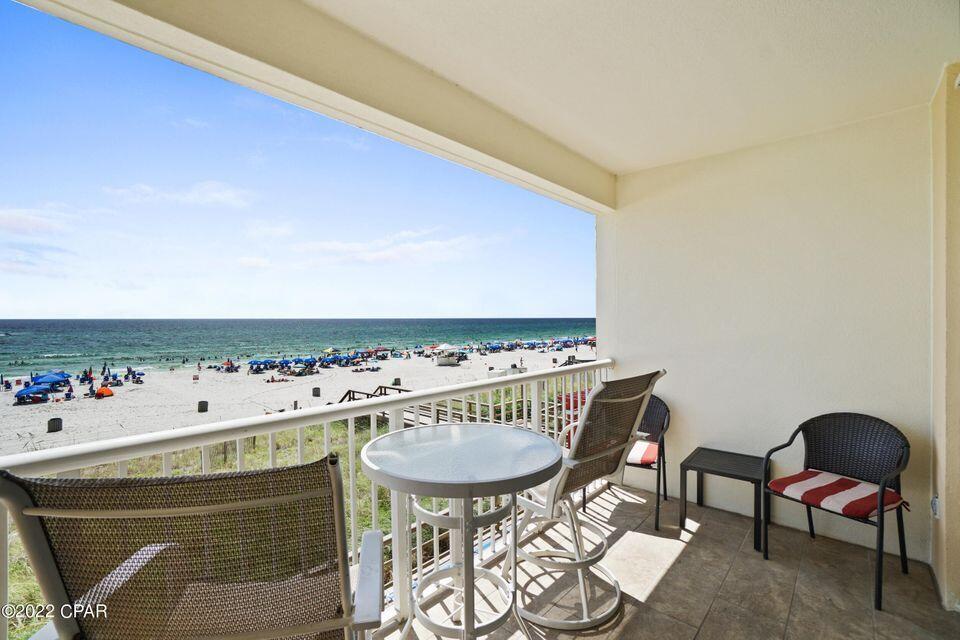 MAJESTIC BEACH TOWERS II - Residential