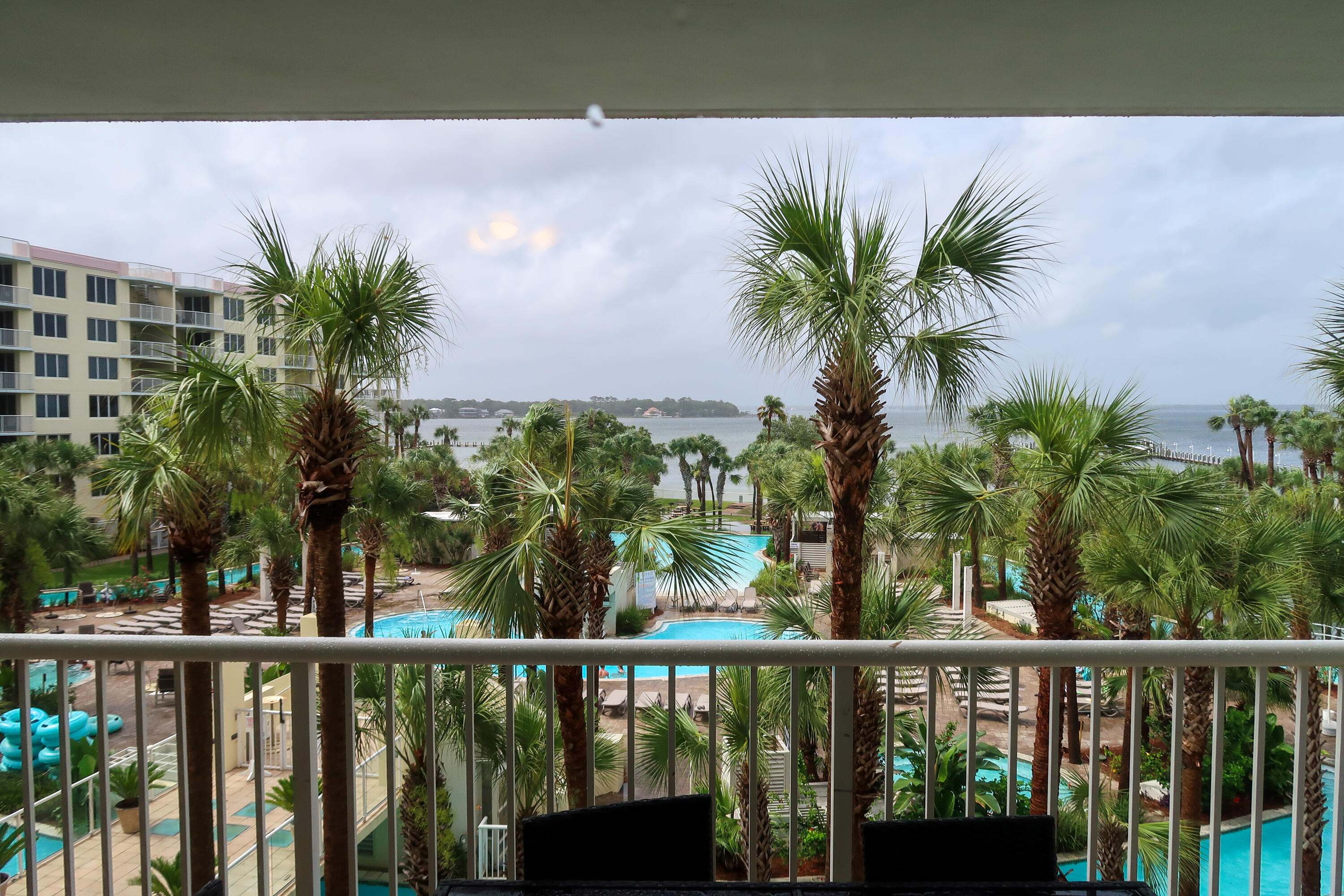 This lovely condo is your ticket to the ultimate beach lifestyle. Beautiful view of the bay and the beach is right across the street with access via the pedestrian sky bridge. The lazy river pool is one of the many great amenities at Destin West. Located near many fun restaurants and attractions.  Make family memories and you can also cash in on vacation rentals.
