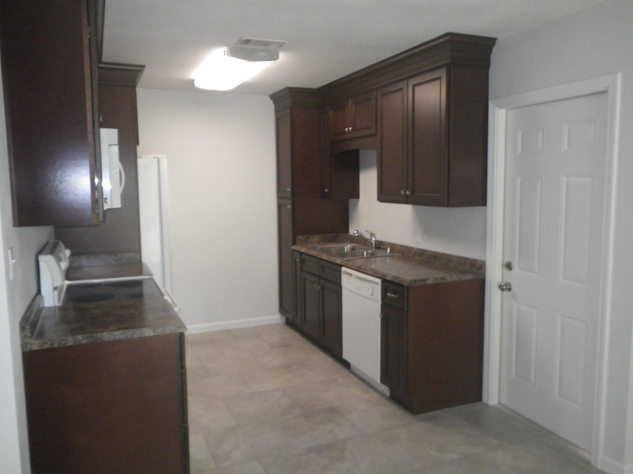 SANDPIPER VILLAGE - Residential Lease