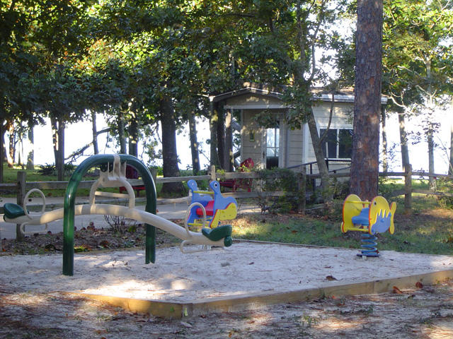 SANDPIPER VILLAGE - Residential Lease